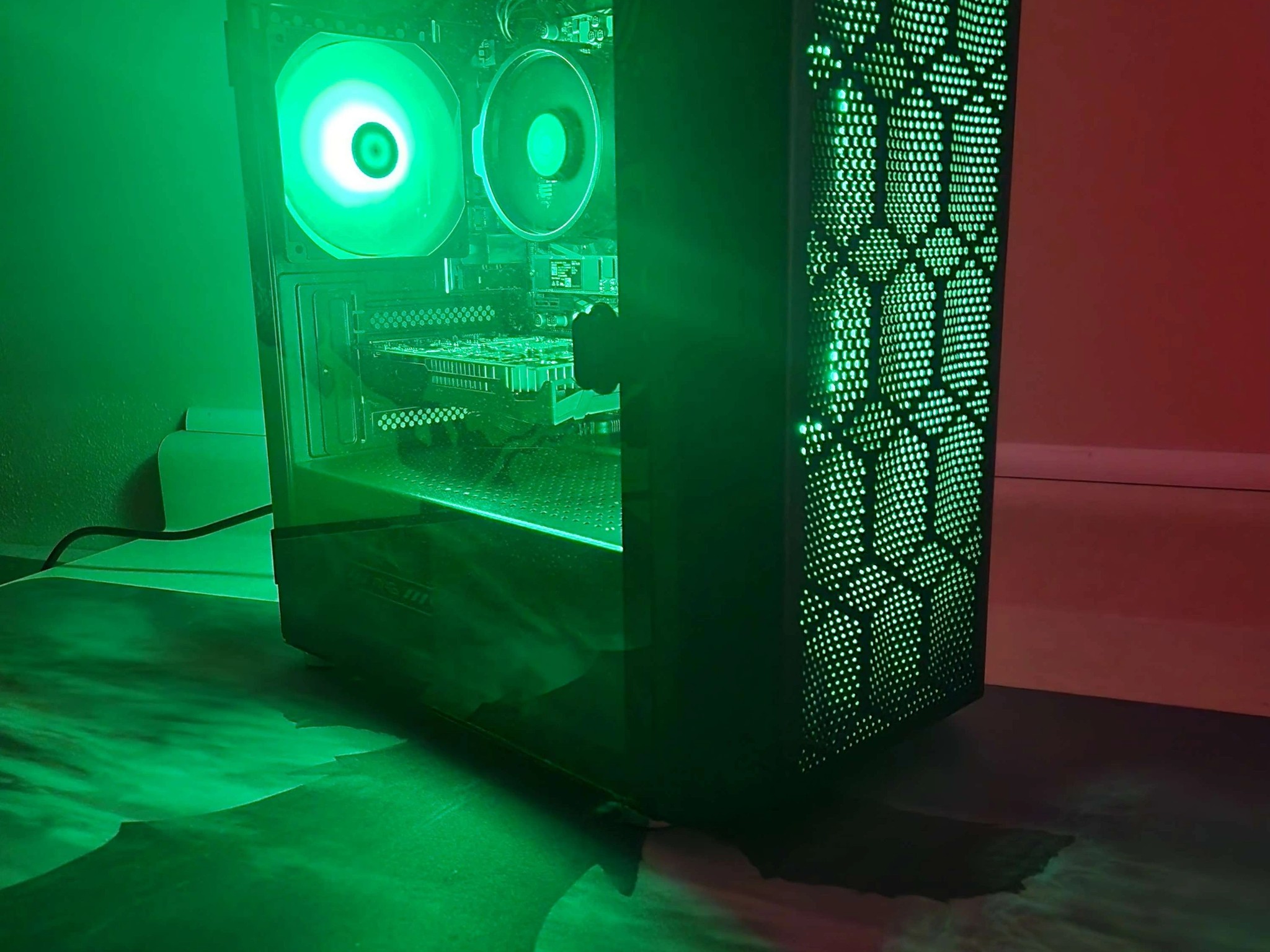 GTX 1050 ti | Ryzen 5 4500 | 16GB RAM | 500GB | RGB | Windows 11 Home