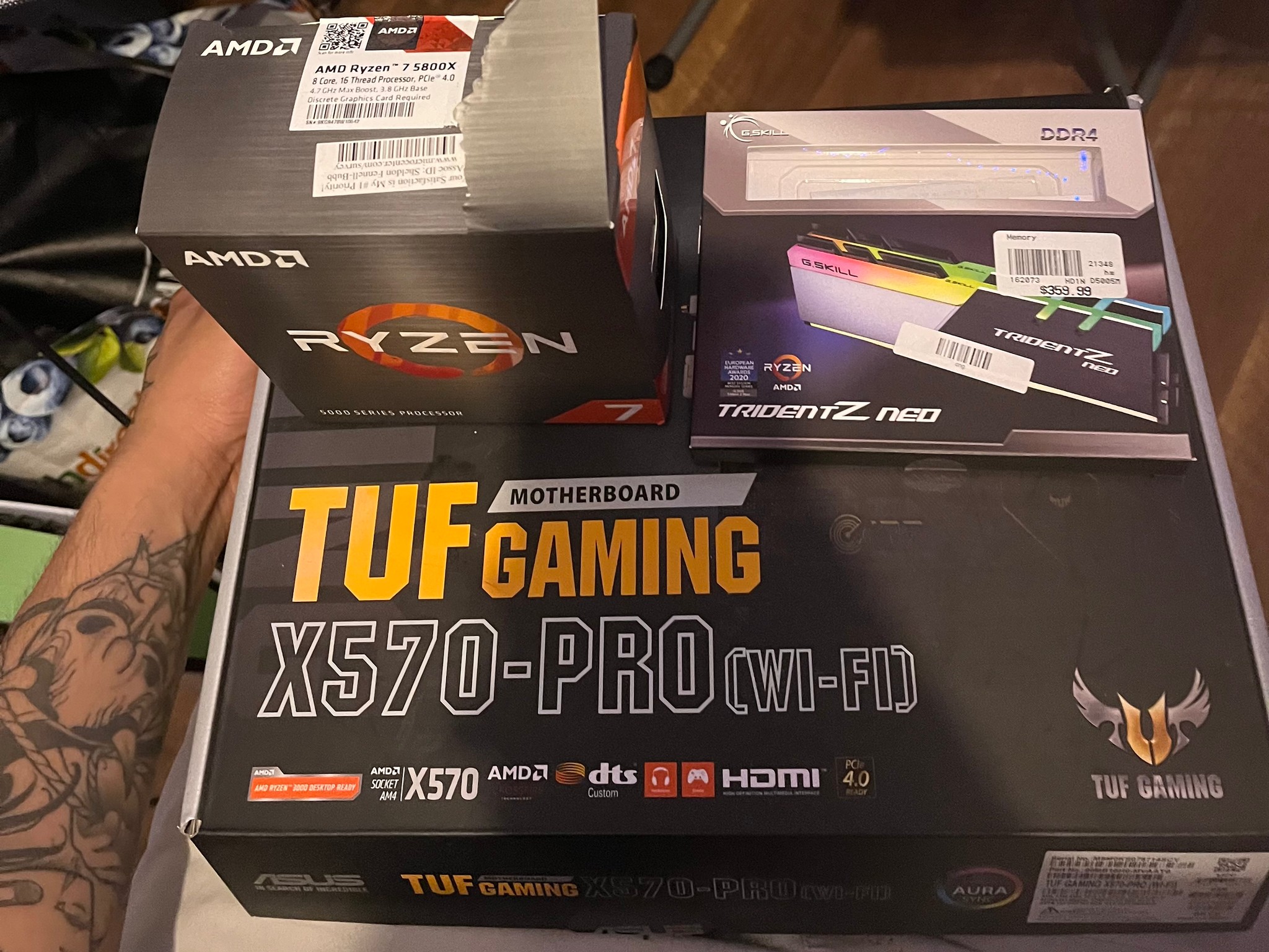 Ryzen 5 5600X + Tuf Gaming X570-PRO(Wifi) + 32 Trident Zeo RGB DDR4 3200 Combo/Bundle