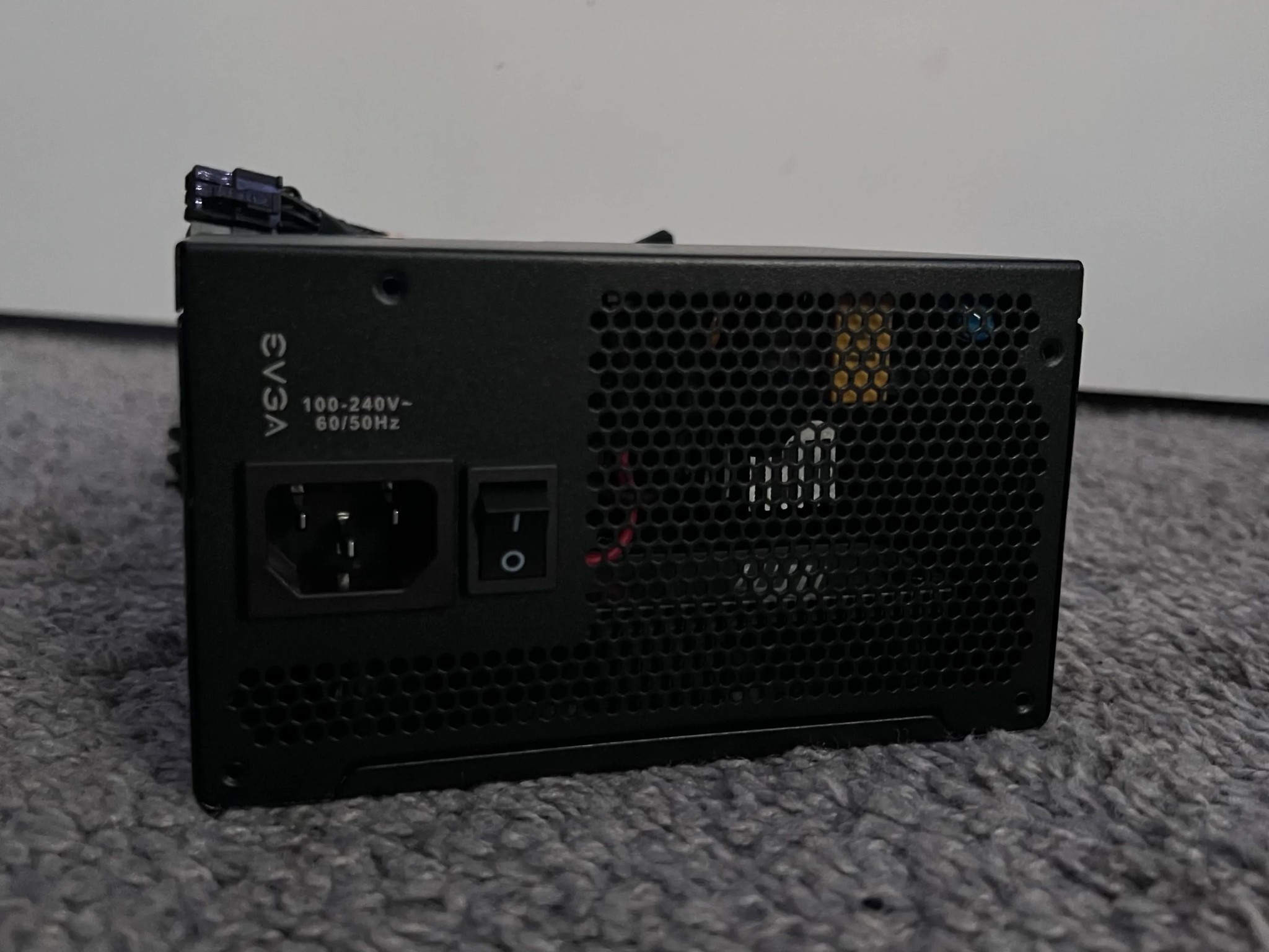 Used EVGA 550 BP, 80+ BRONZE, 550W Power Supply