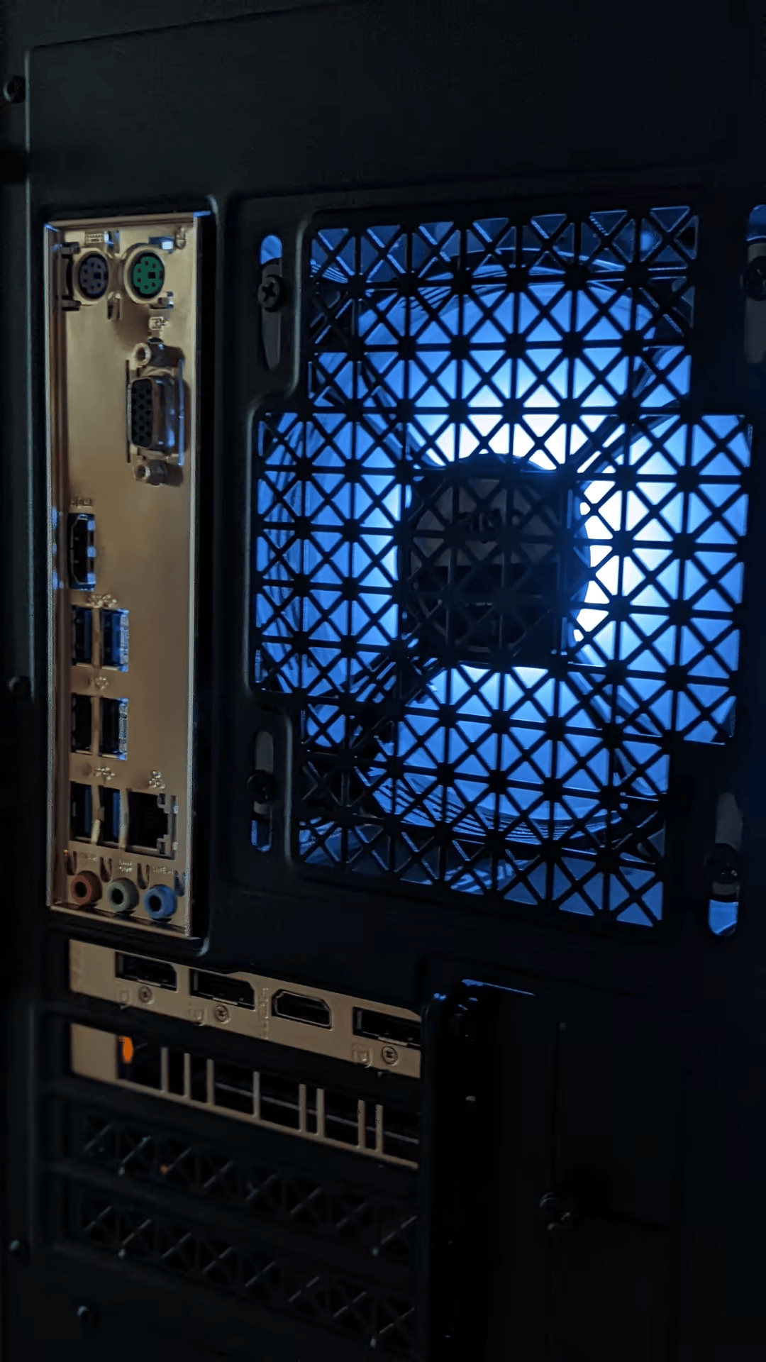Diamond💎/ Nvidia GTX 1660TI, R3 3100 Mid-Range Gaming PC