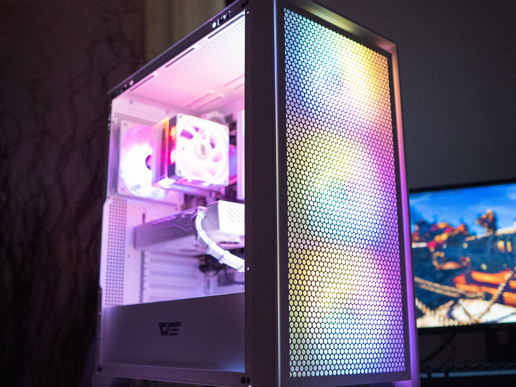 🍬🌨 | RX 580 8GB | RYZEN 5 1500X | 16GB DDR4 RAM | 1TB NVME SSD | Arctic Candy