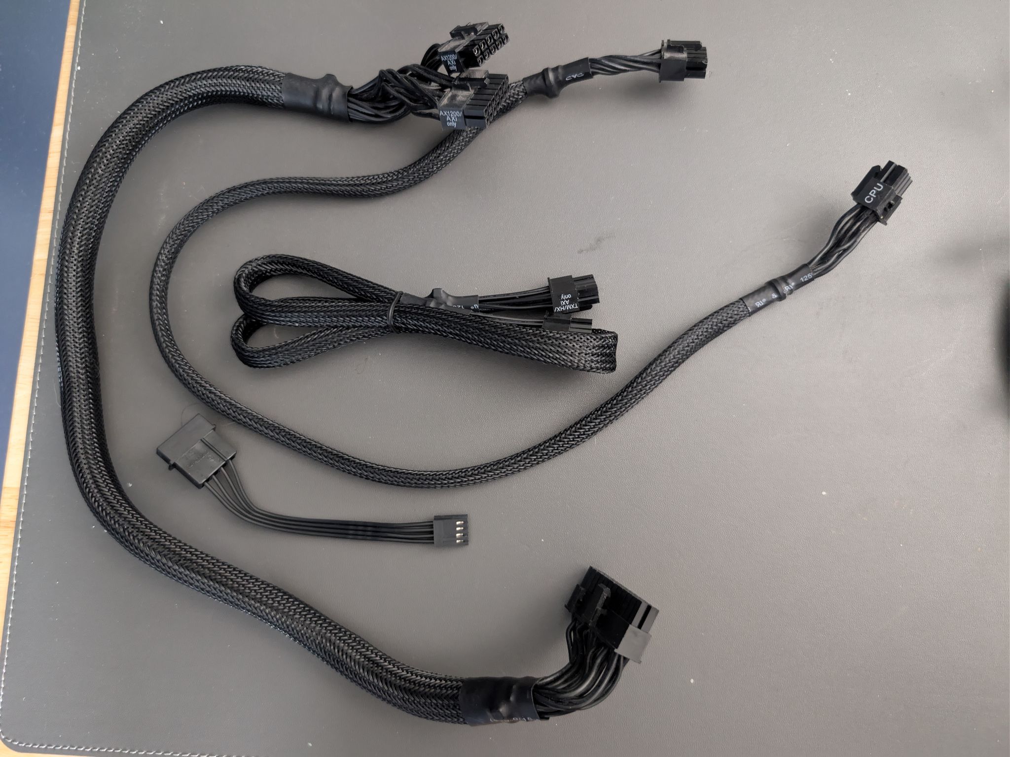 Used Corsair AX860i - Discount on a Platinum Power Supply