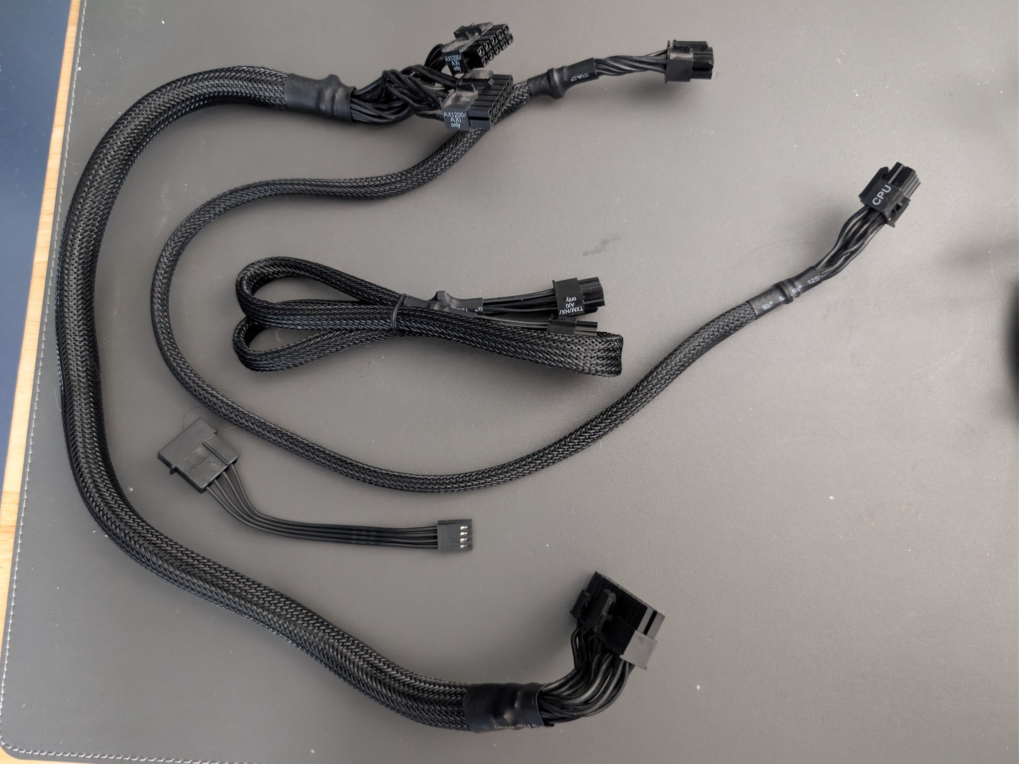 Used Corsair AX860i - Discount on a Platinum Power Supply