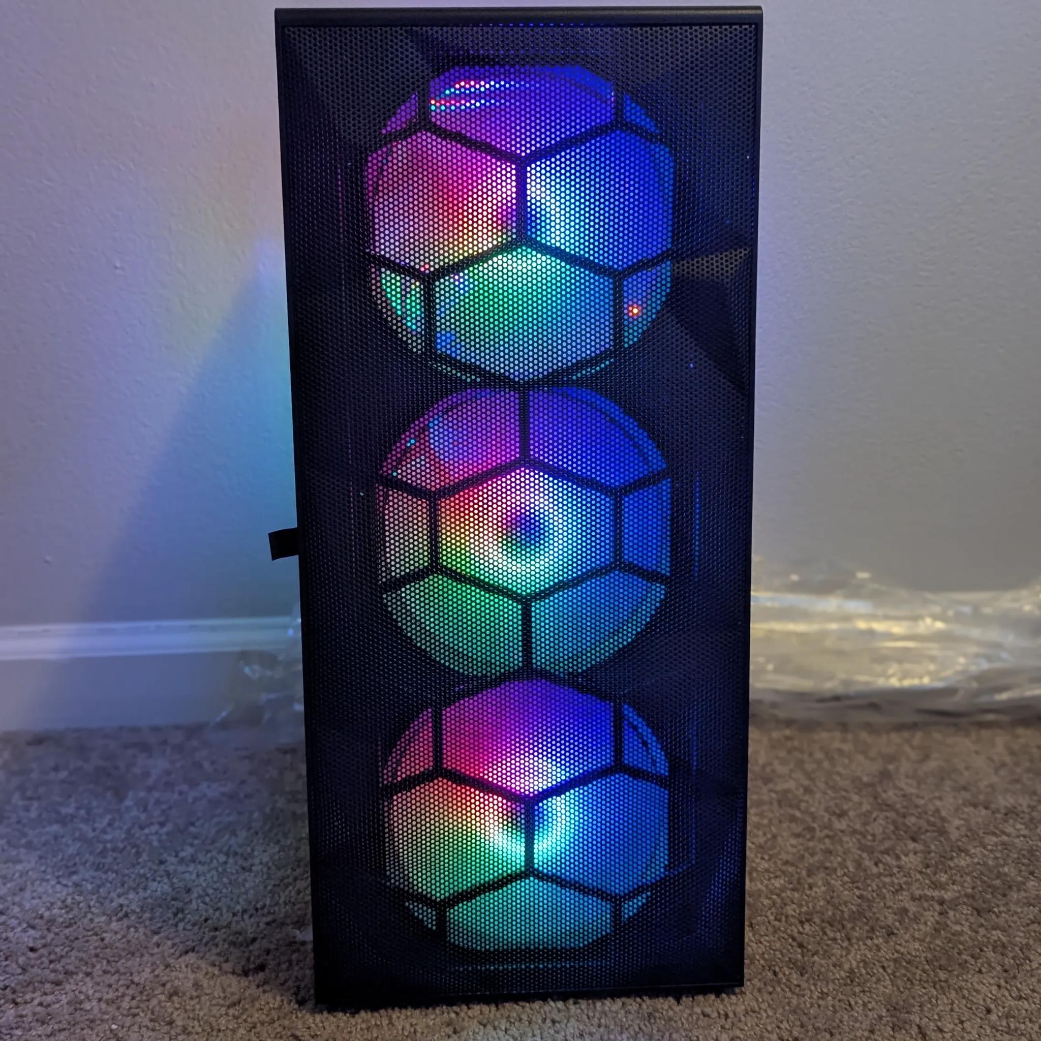 GTX 1070 Ti Gaming PC (i7-6700k + 32GB RAM + WiFi)