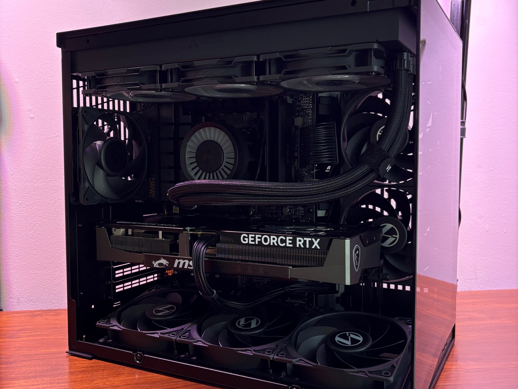 RTX 5080 | Ryzen 7 7800X3D | 32GB DDR5 | 2TB NVMe | 850W PSU | 360mm AIO | Lian Li O11D Mini V2
