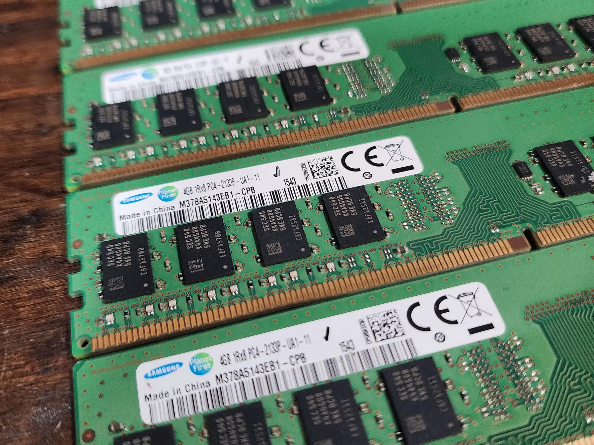 Samsung 4GB (16GB Total) Single Bank DDR4 2133MHz RAM (4X Sticks)