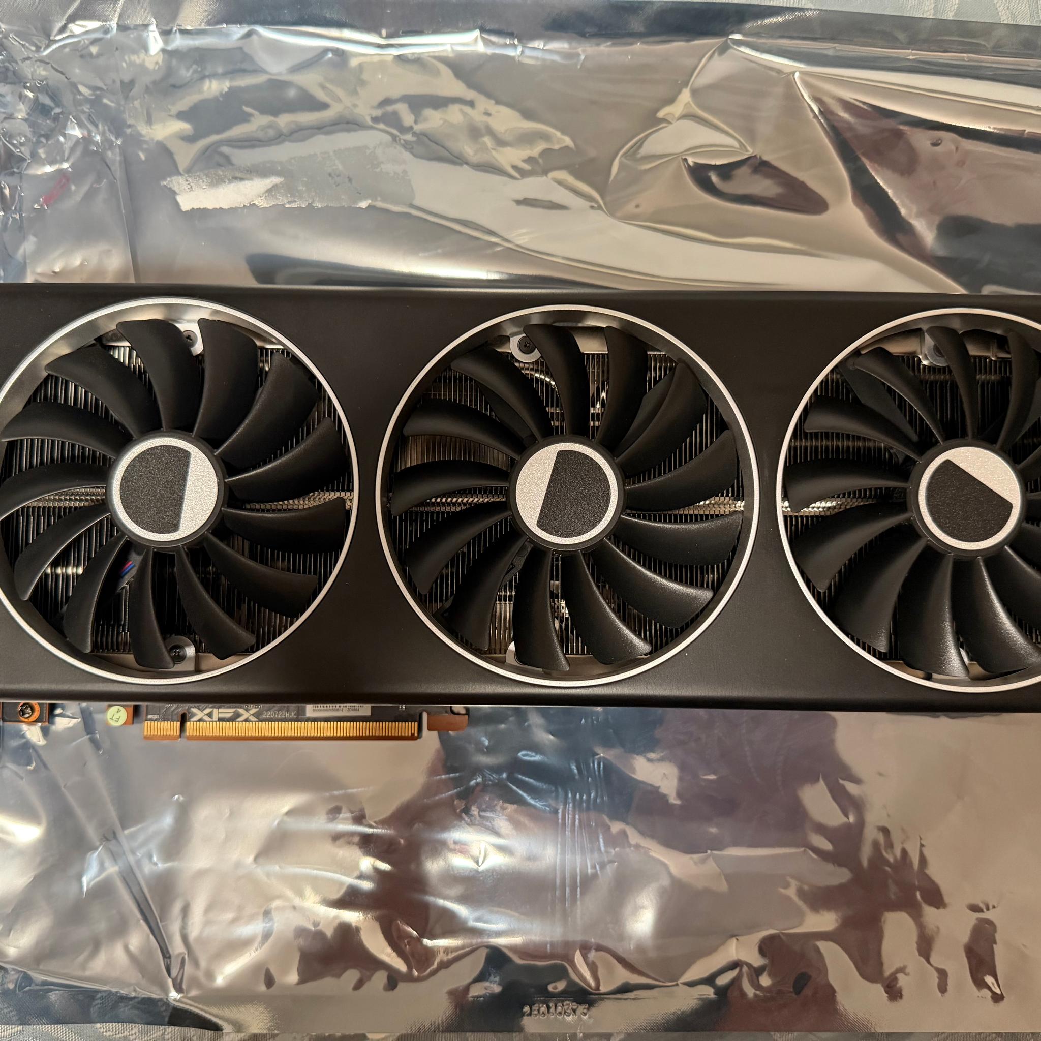 XFX AMD Radeon RX 7900 XT Speedster MERC 310 Black Edition Triple Fan 20GB GDDR6 PCIe 4.0 GPU
