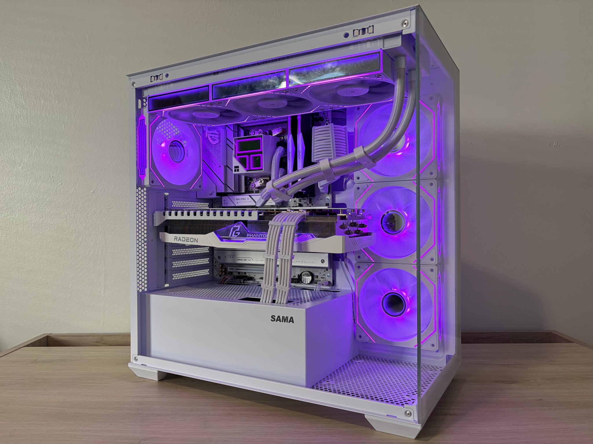 ❄️🐻‍❄️⚪Artic⚪AMD RX 7900 XT 20GB⚪AMD Ryzen 5 9600x⚪32GB DDR5⚪1TB NVME