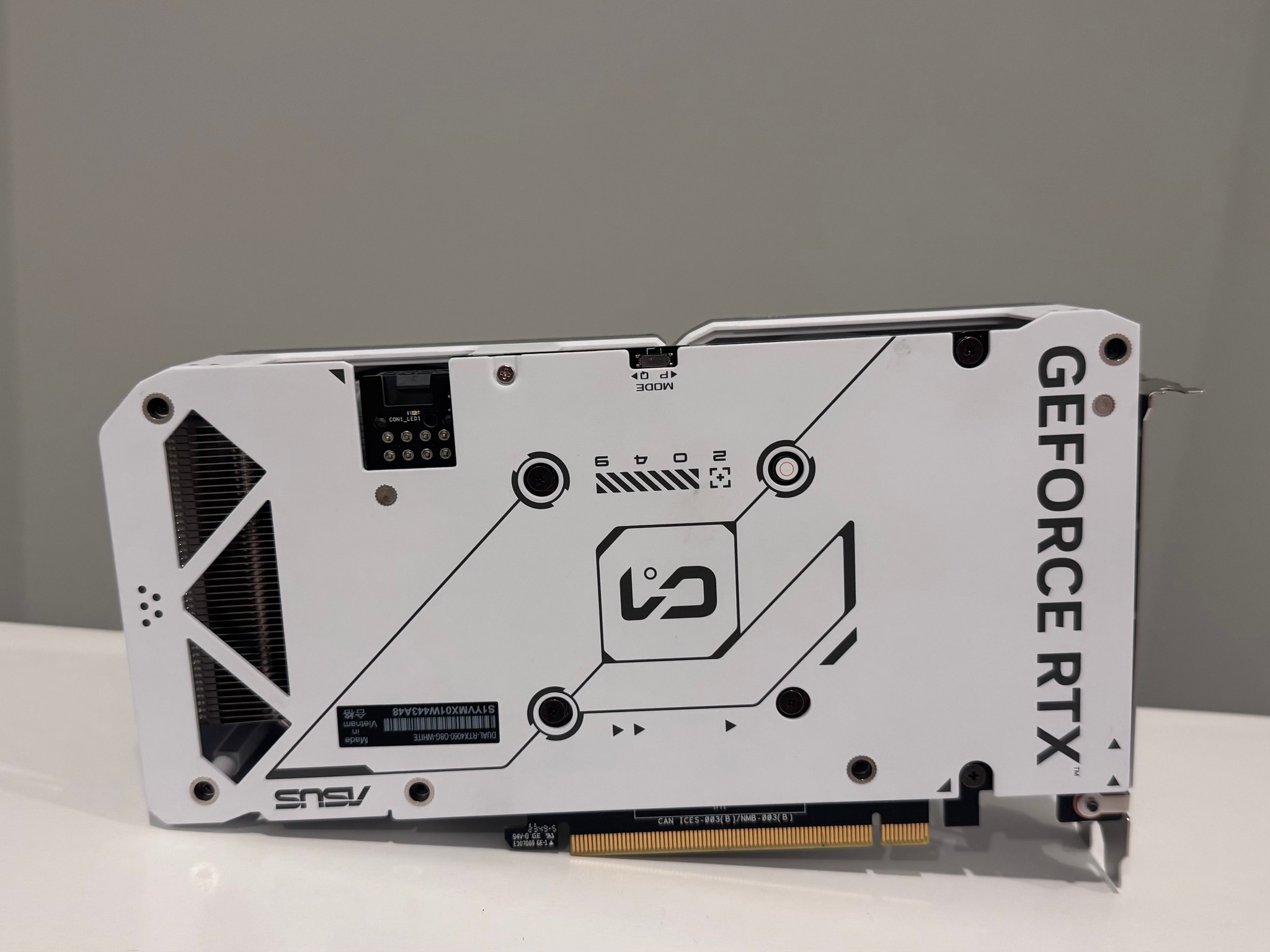 ASUS Dual-RTX4060-O8G-WHITE