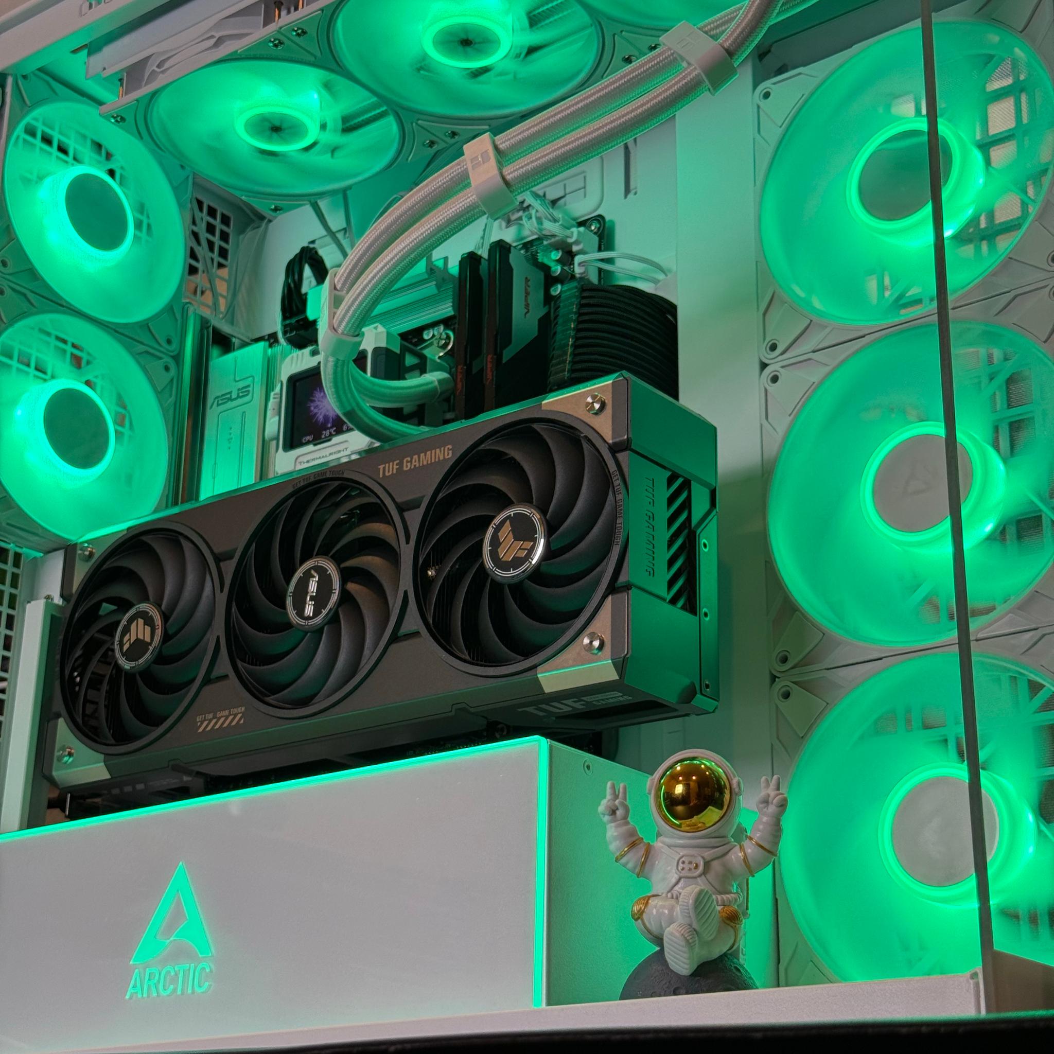 4K ARTIC Gaming PC | RTX 5070 Ti | Ryzen 7 9800x3D | 32GB DDR5 RAM | 4TB | 1000w PSU | Win 11