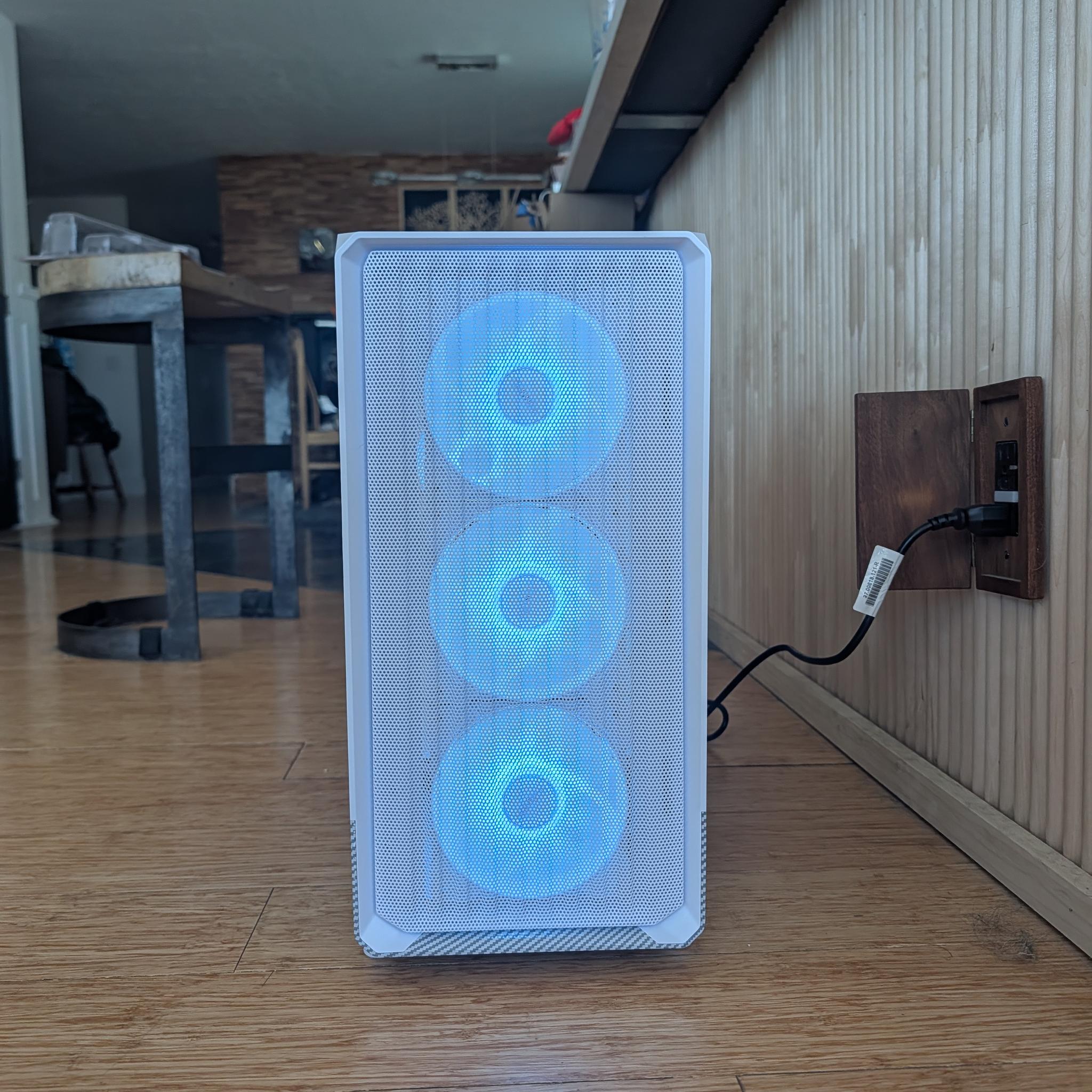 Custom Mid-range gaming PC | RTX 2060 | R5 5500 | 16GB | 512GB |