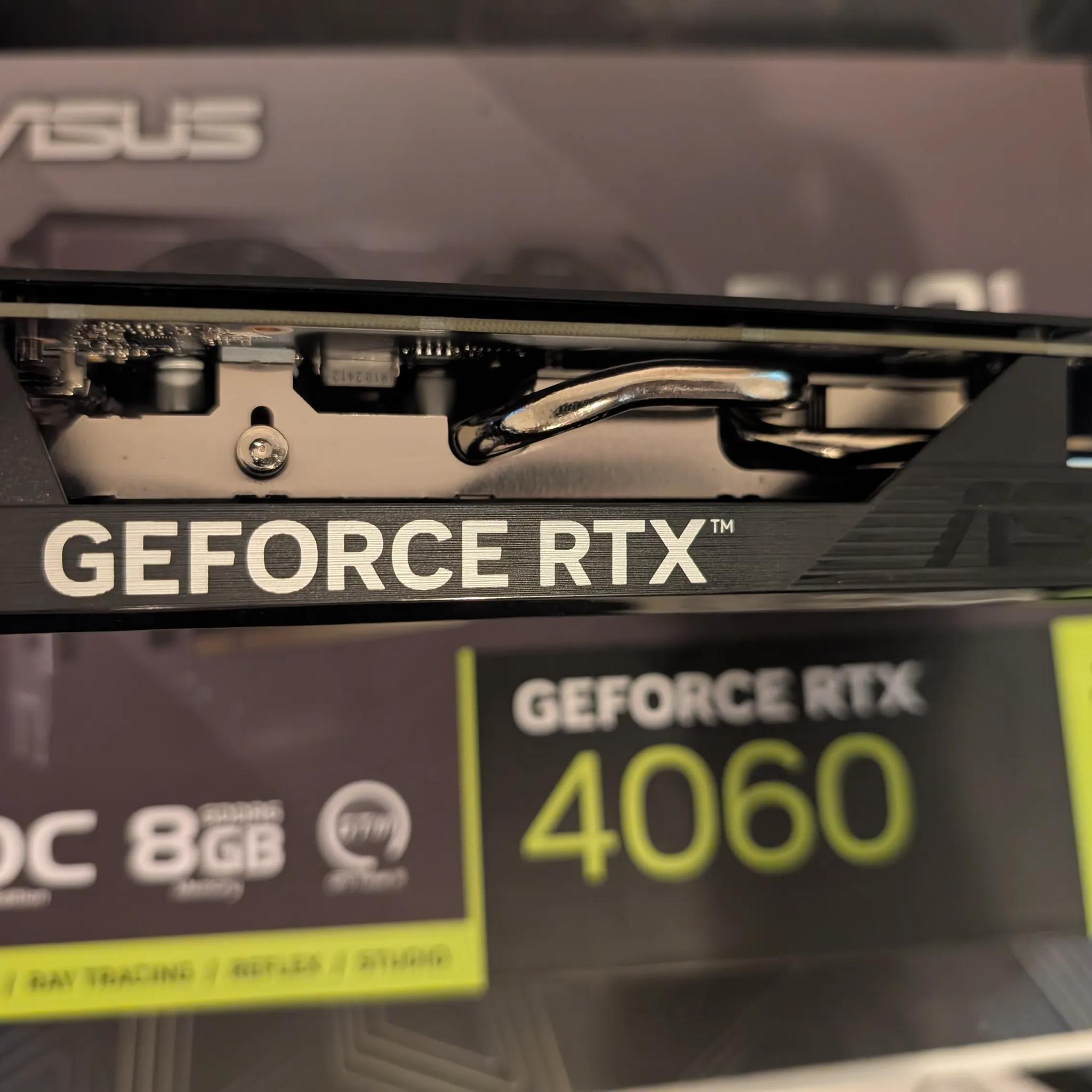 ASUS Dual GeForce RTX™ 4060 V2 OC 8GB GDDR6
