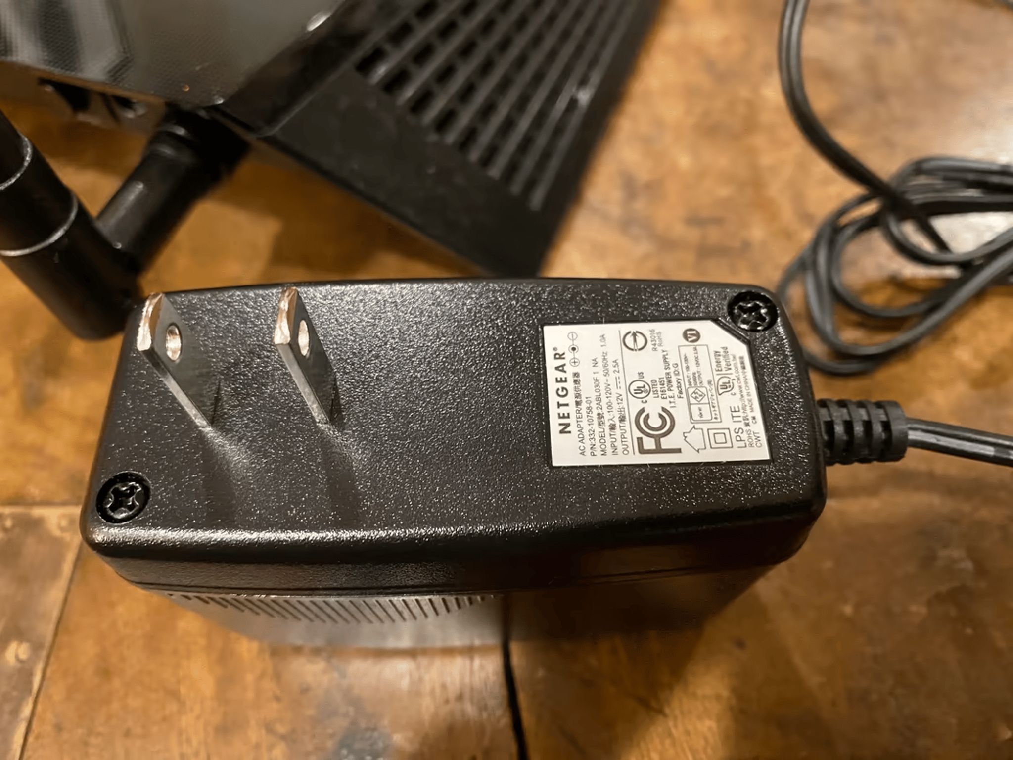 Netgear NightHawk AC1750 - R6700v3 WiFi Router