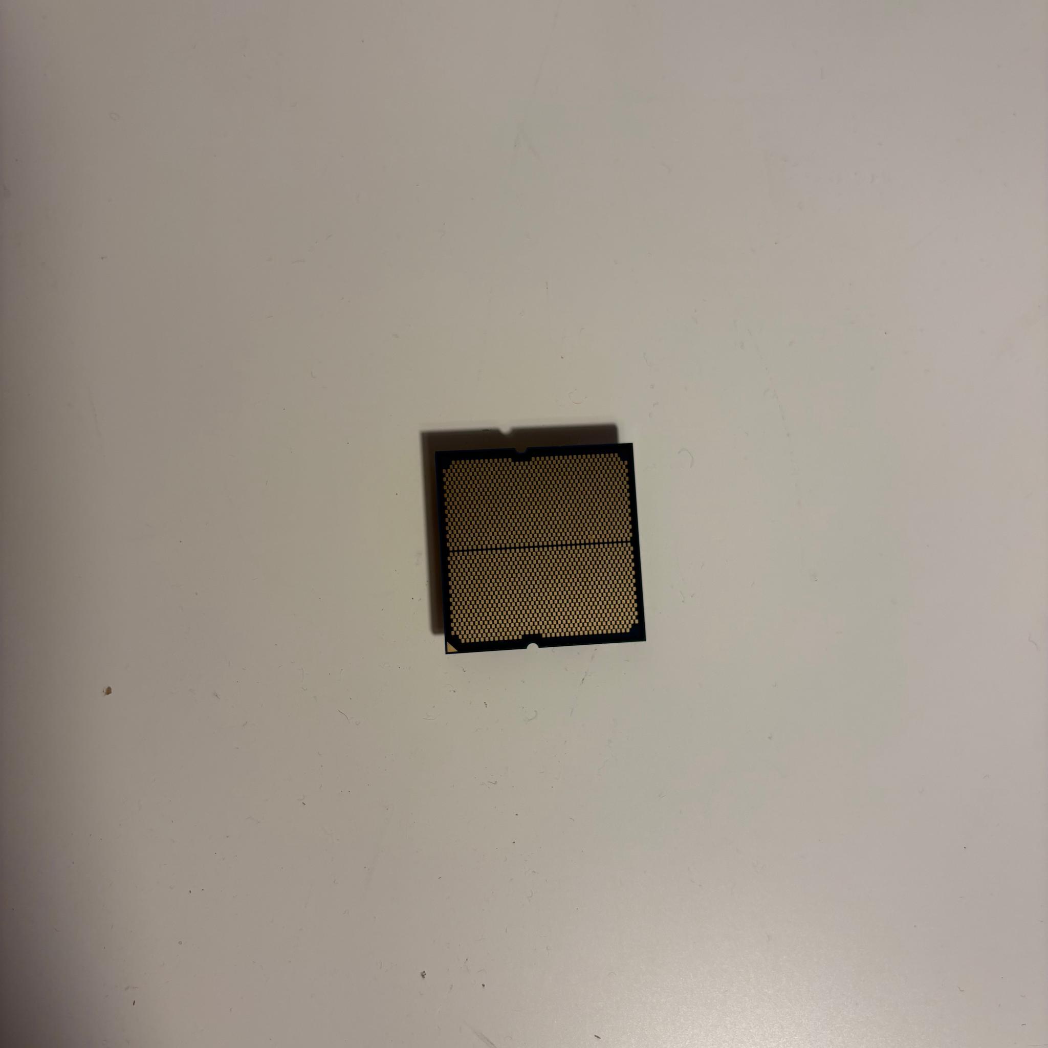 Ryzen 5 8400F - 6 Core, 12 Threads, 4.2 Ghz