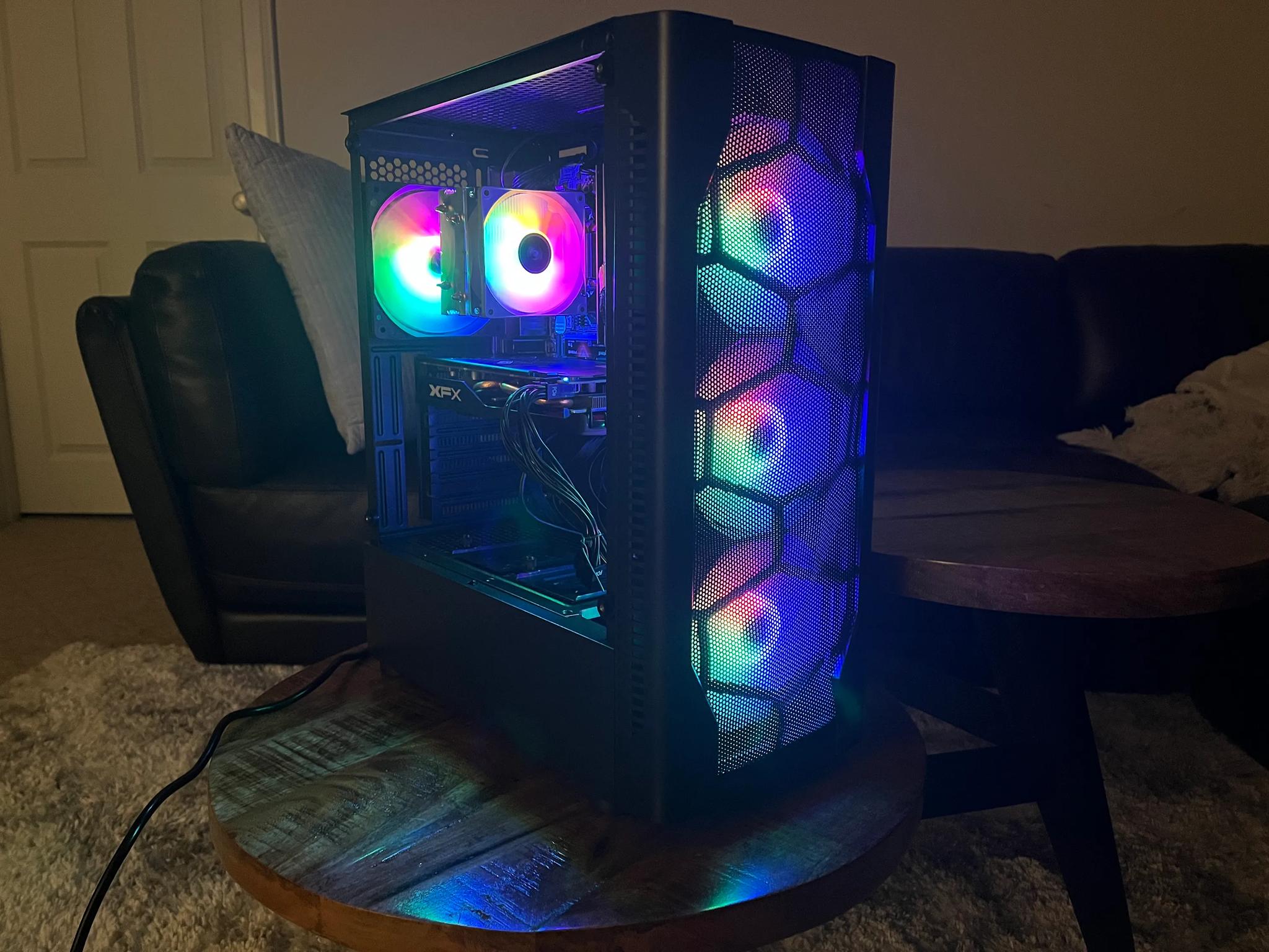 RX 580 | Intel I5 | 1tb SSD | 16GB Ram | Windows 10 Activated