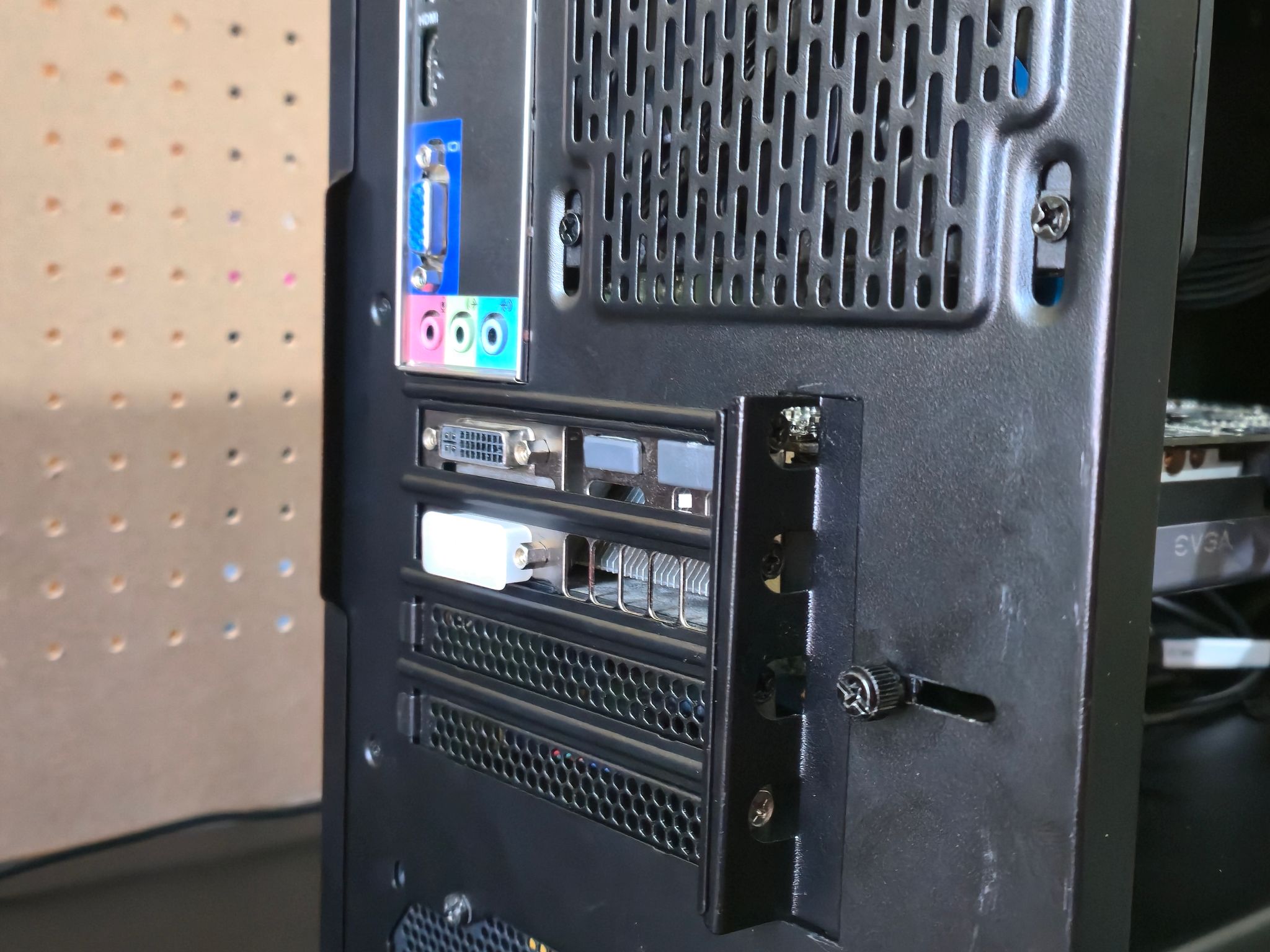 Ultra Budget Casual Gaming Pc. i7-2600 2GB GPU 8GB ram