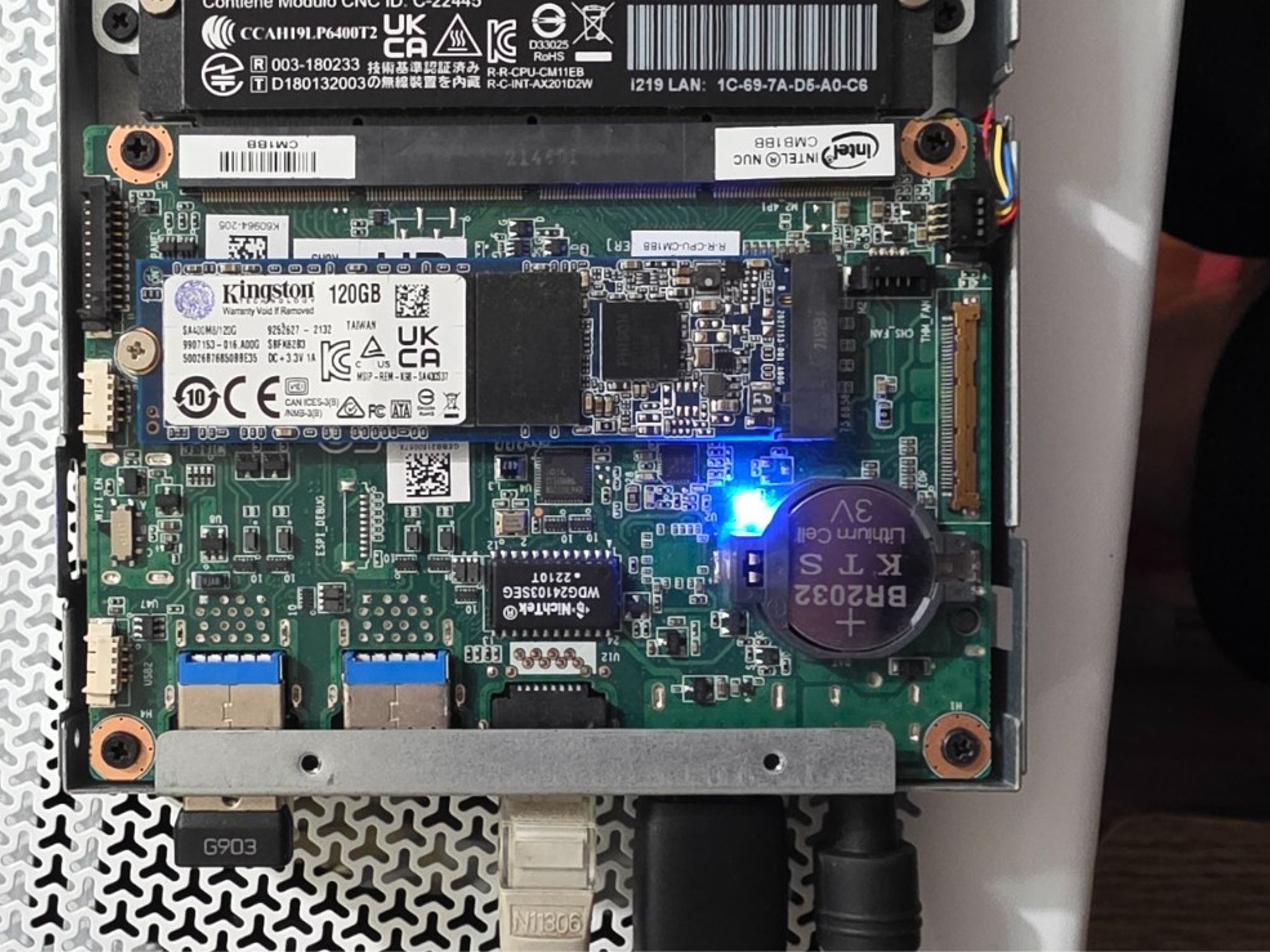 Intel BKCMA1BB NUC Assembly Element (DOES NOT INCLUDE COMPUTE ELEMENT OR SSD)