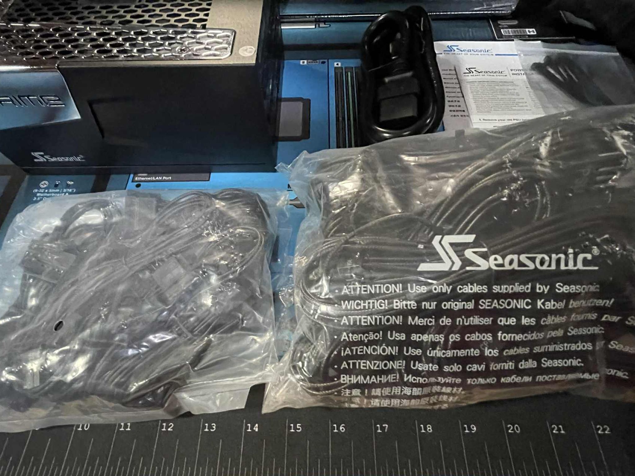 Seasonic Prime PX-1600 .. 1600w platinum power supply