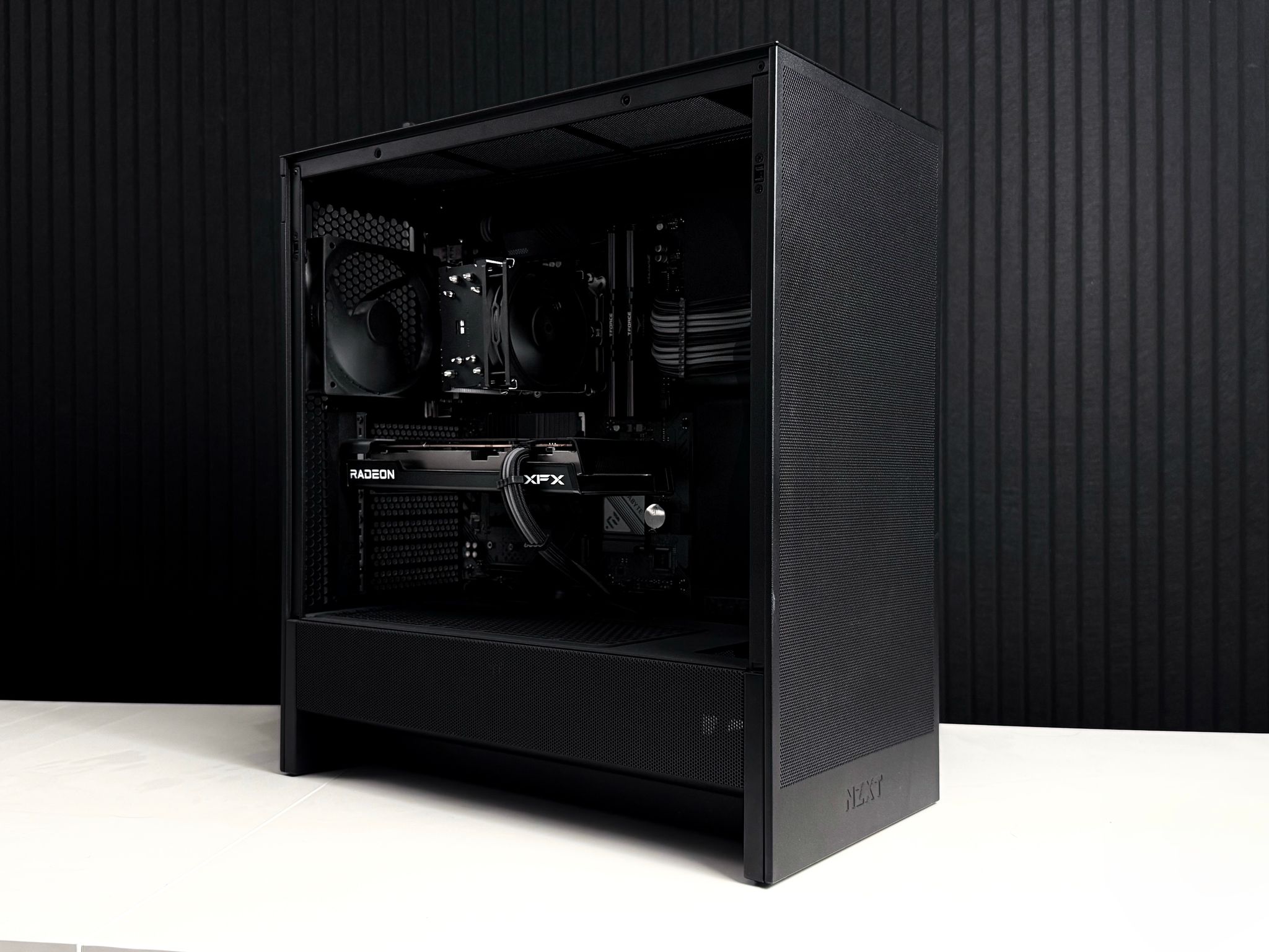 Blackout Gaming/Workstation PC | Ryzen 5600 + RX6600 | 16GB DDR4 | 1TB NVMe