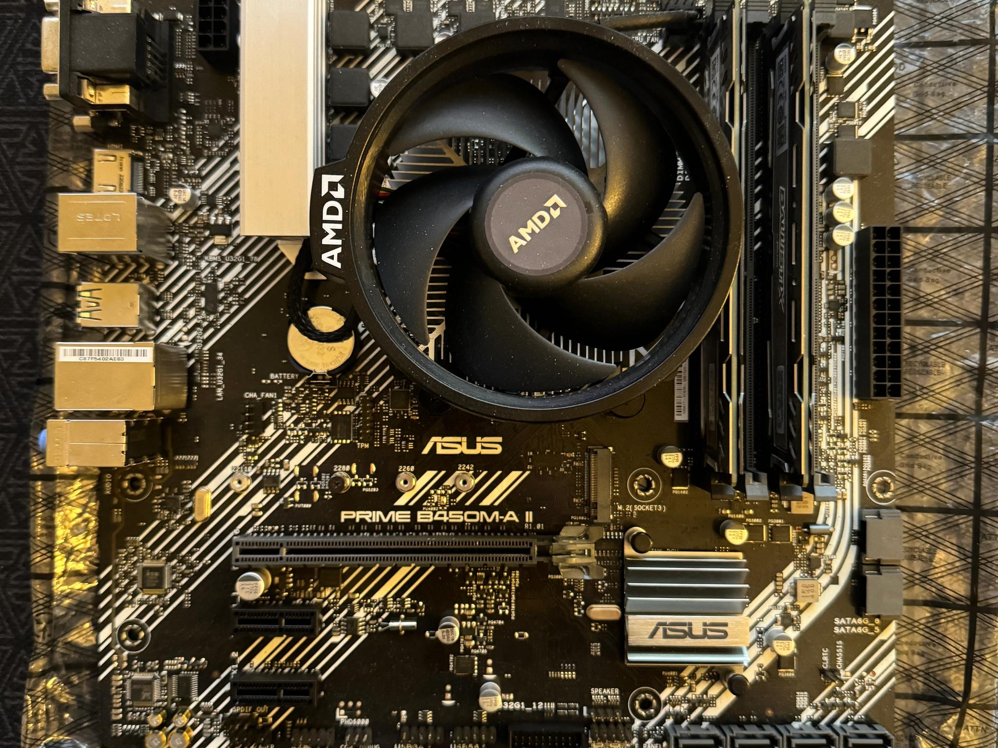 Bundle! Ryzen 7 5700X + Mobo & Ram