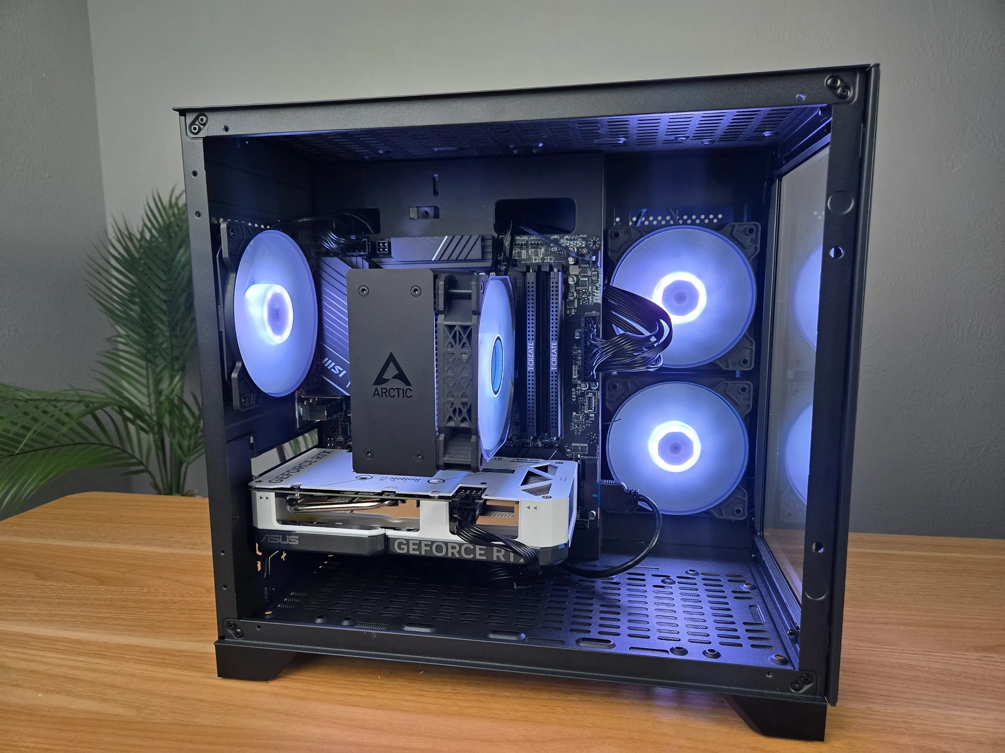 RTX 4060 + Ryzen 5 7500F, DDR5 Prebuilt Gaming PC