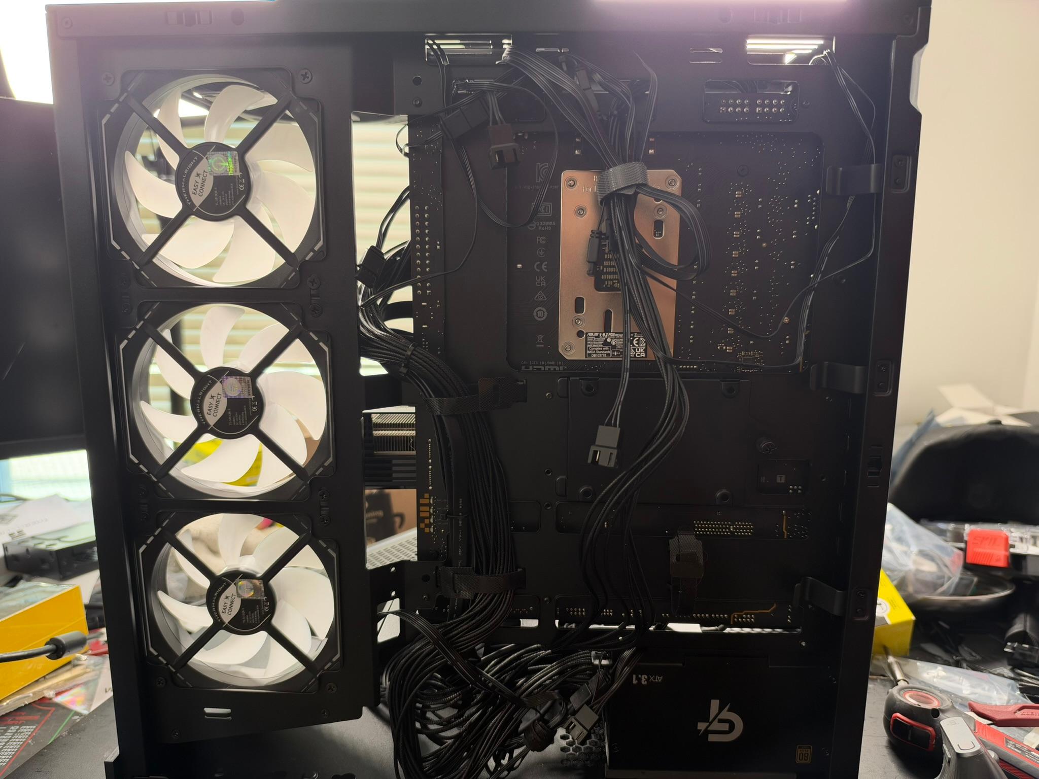RX 9070 GRE| Ryzen 5 7600X| 6000 mt's CL 36 32GB RAM| 1tb M.2