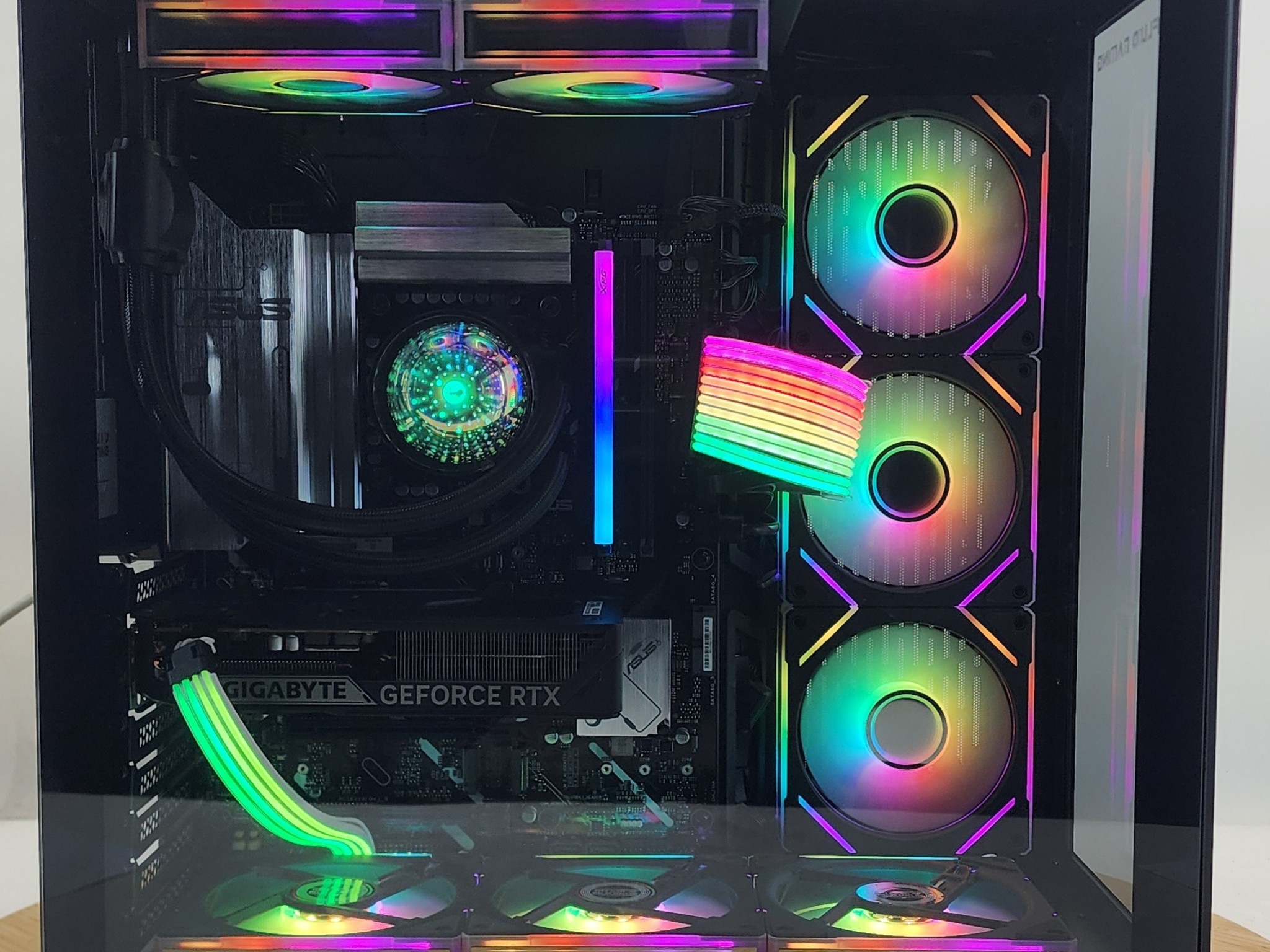 Gaming PC Intel Ultra 5 225F 16GB RAM 1TB SSD RTX 5060  8GB Windows 11 Computer