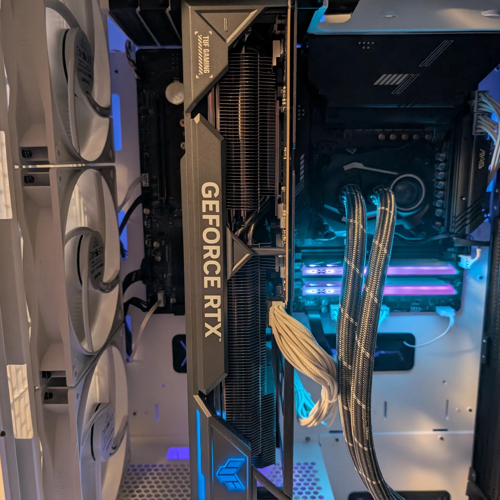 ASUS TUF Gaming GeForce RTX 4080 Super 16GB