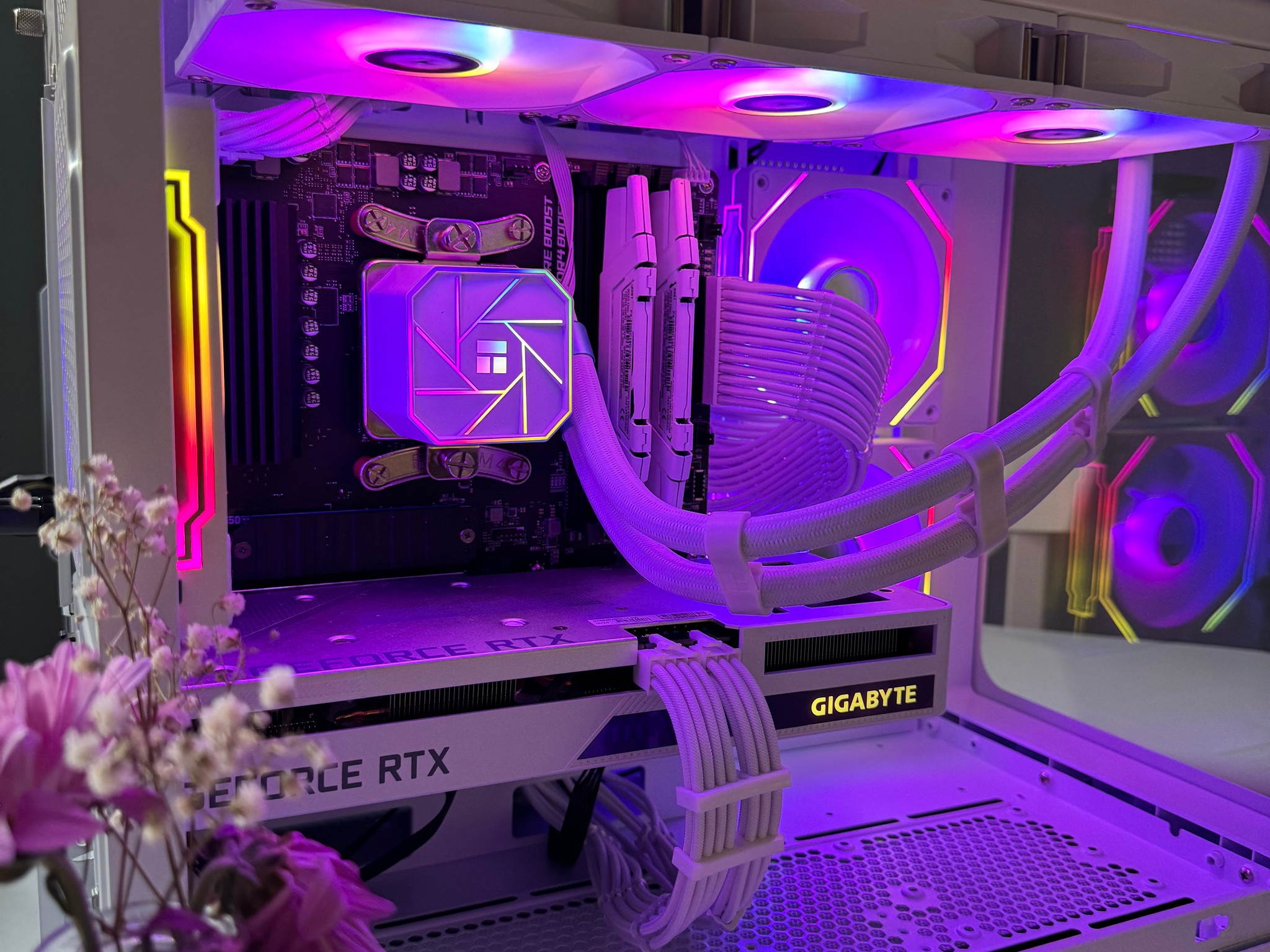 White Nova | Custom Gaming PC | 3060 TI - R5  5600G - 32GB Ram - 1 TB Nvme