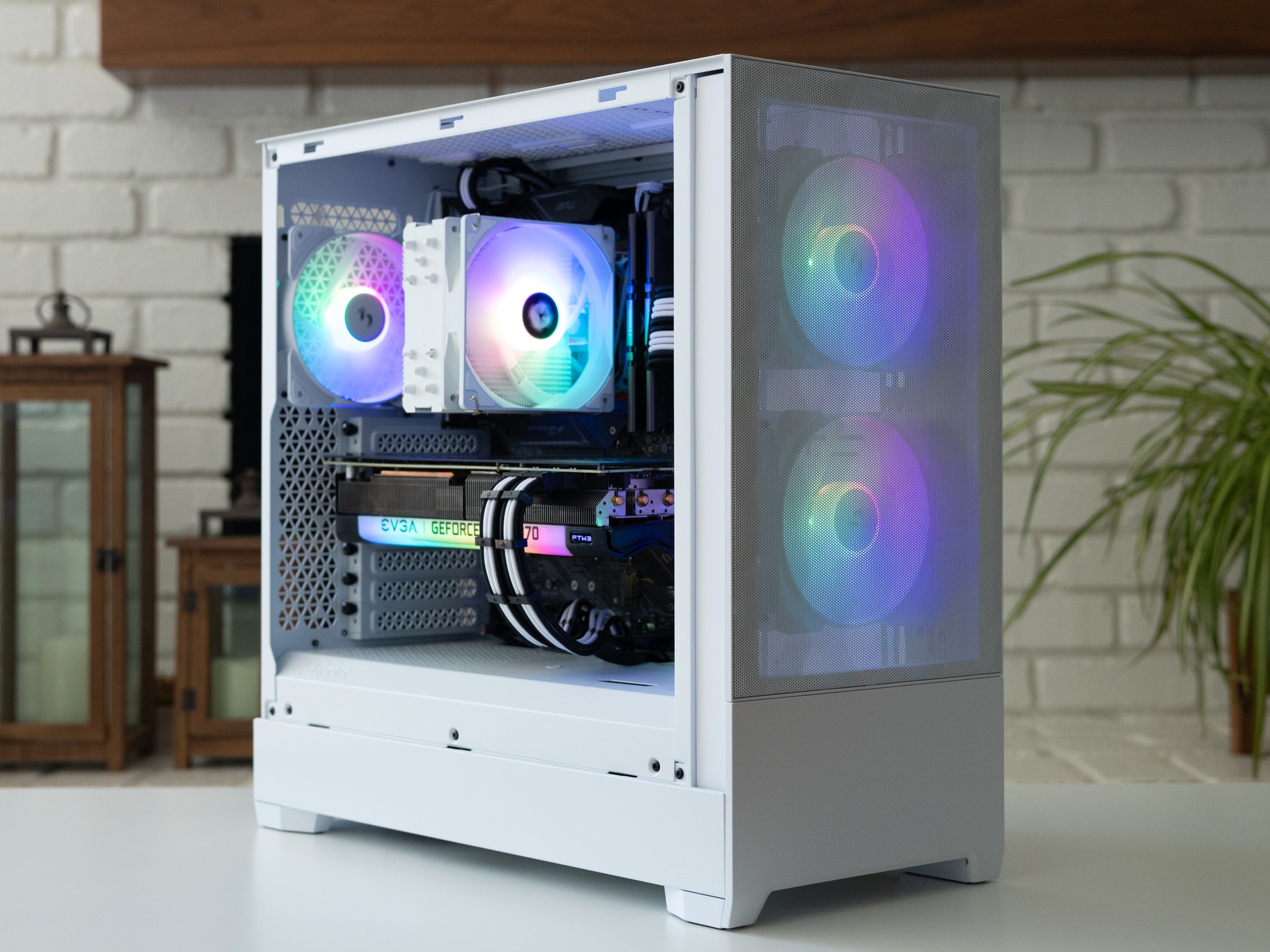 RTX 3070, Ryzen 5, WiFi, 32GB RAM, 1TB NVMe SSD, Gaming PC