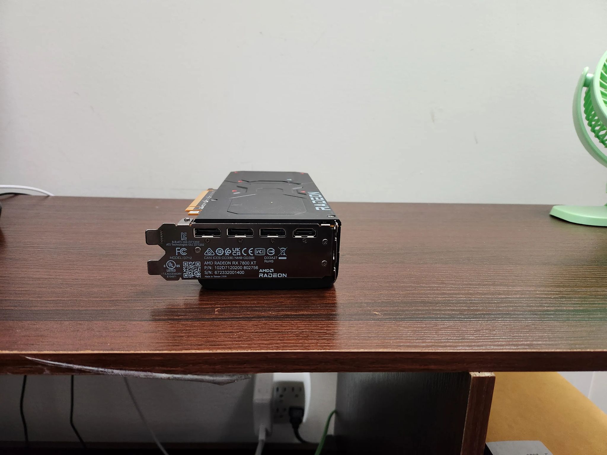 Like New/Open Box: AMD RX 7800XT - 16 GB GDDR6