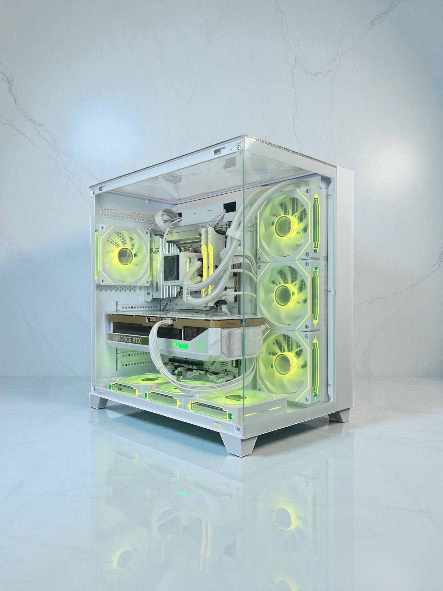 Nvidia RTX 5080 Ryzen 7 9800X3D 32GB DDR5 2TB M.2 WIFI 7 Win 11 Pro