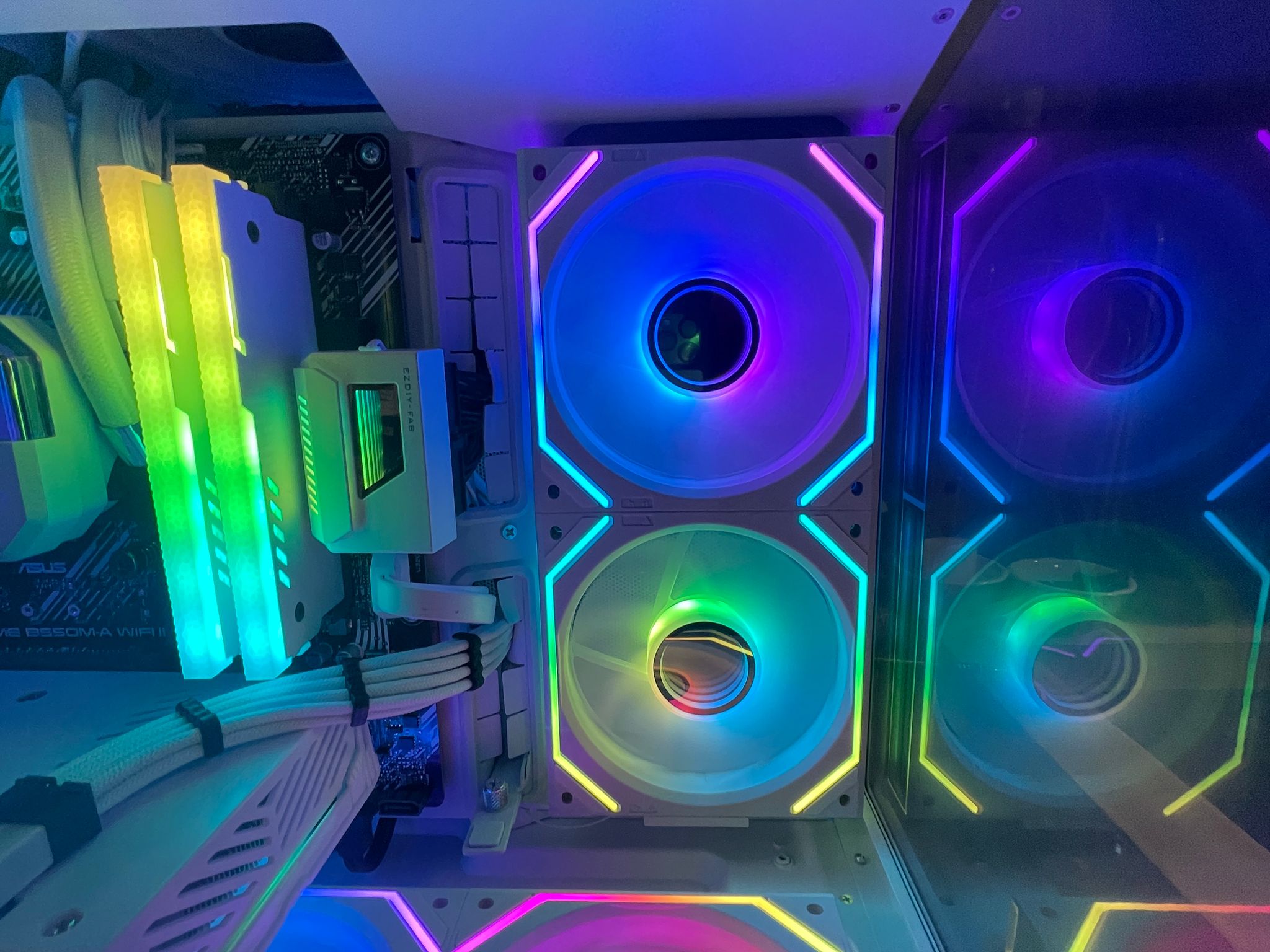 Radeon RX 470 Custom Gaming PC - Ryzen 5 5600X3D