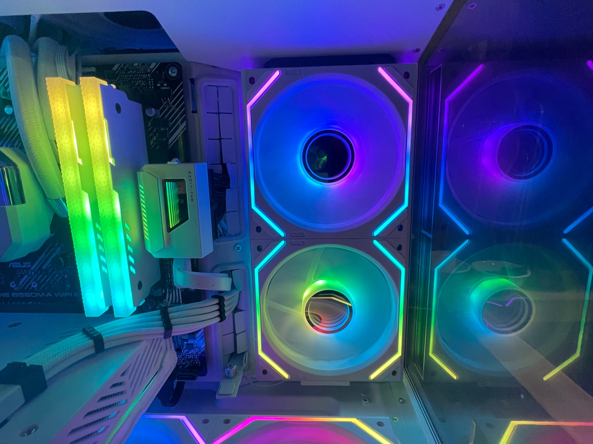 Radeon RX 470 Custom Gaming PC - Ryzen 5 5600X3D