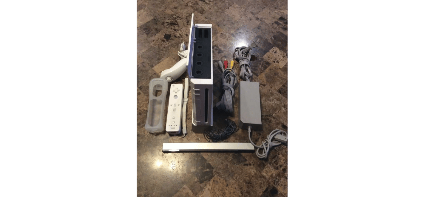 Nintendo Wii Console 1tb w/ Cords & Controllers