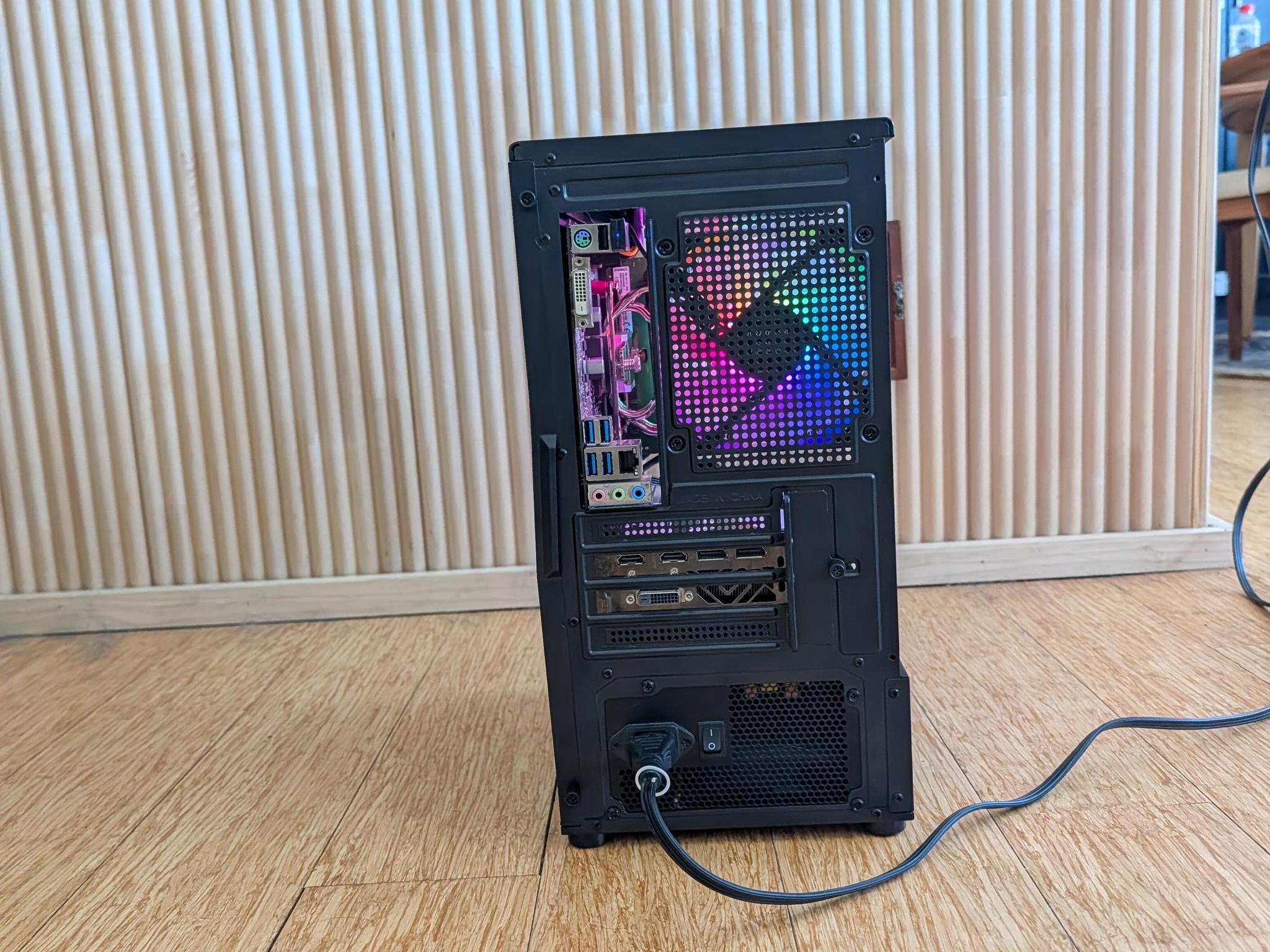 Custom Gaming PC | R7 1800X | RX 580 | 16GB | 512GB NVME |