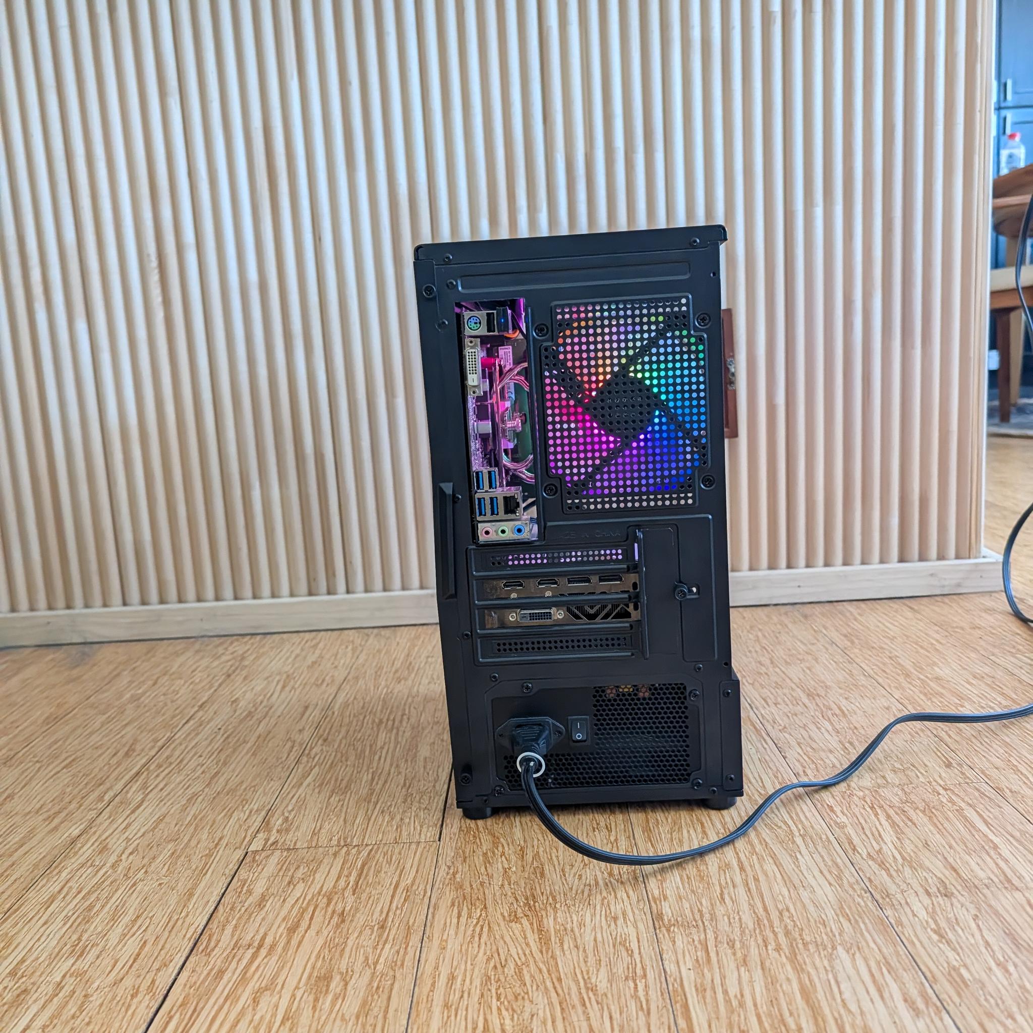 Custom Gaming PC | R7 1800X | RX 580 | 16GB | 512GB NVME |