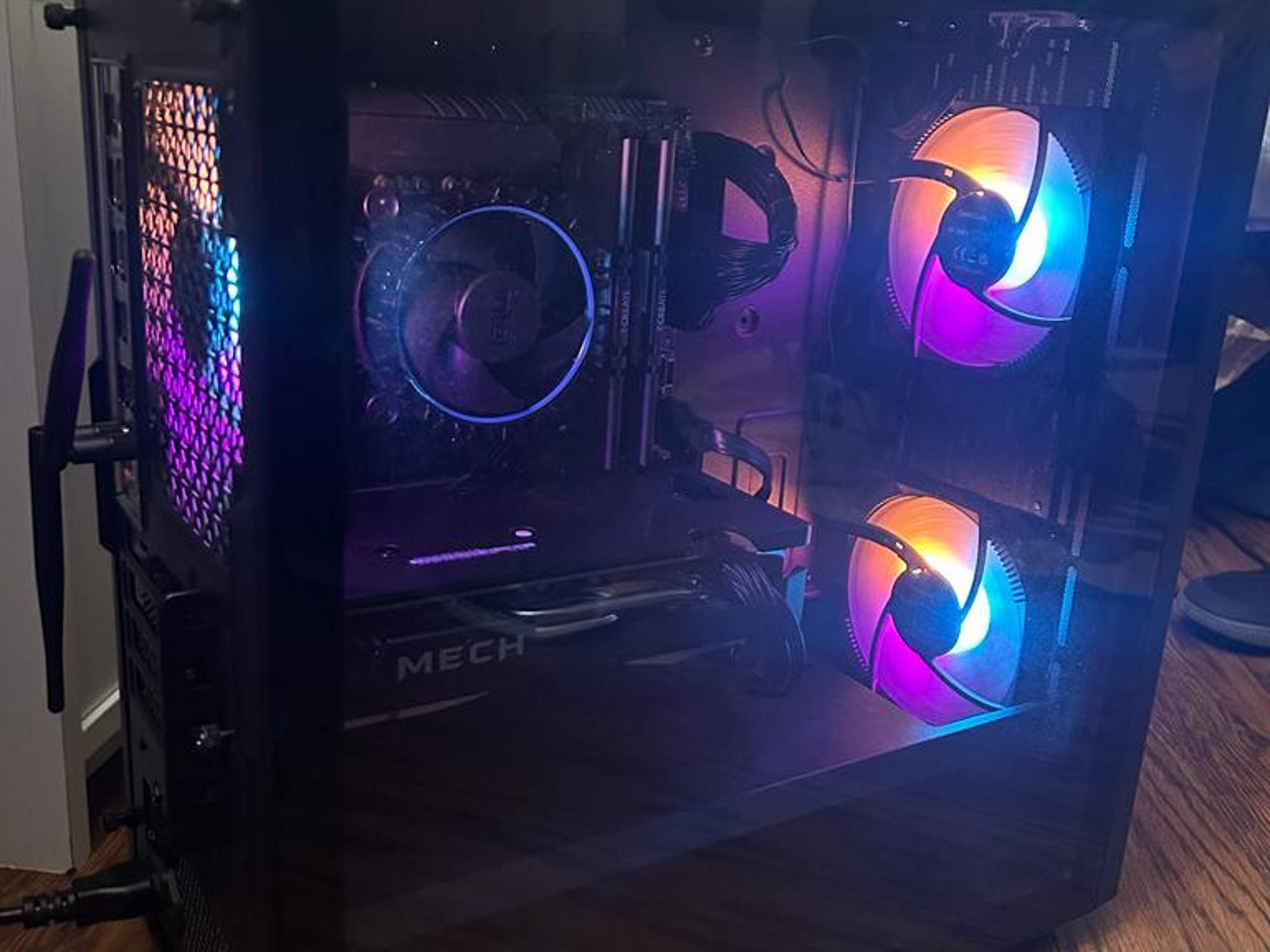 Gaming PC intel I3 12100f, AMD RX 6600