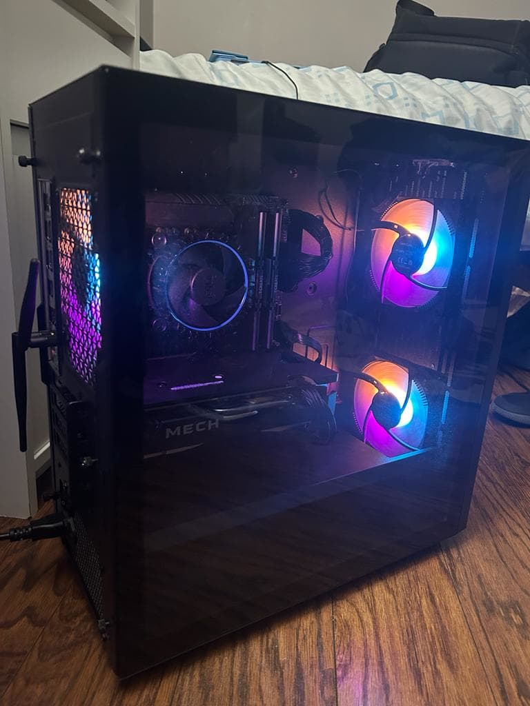Gaming PC intel I3 12100f, AMD RX 6600