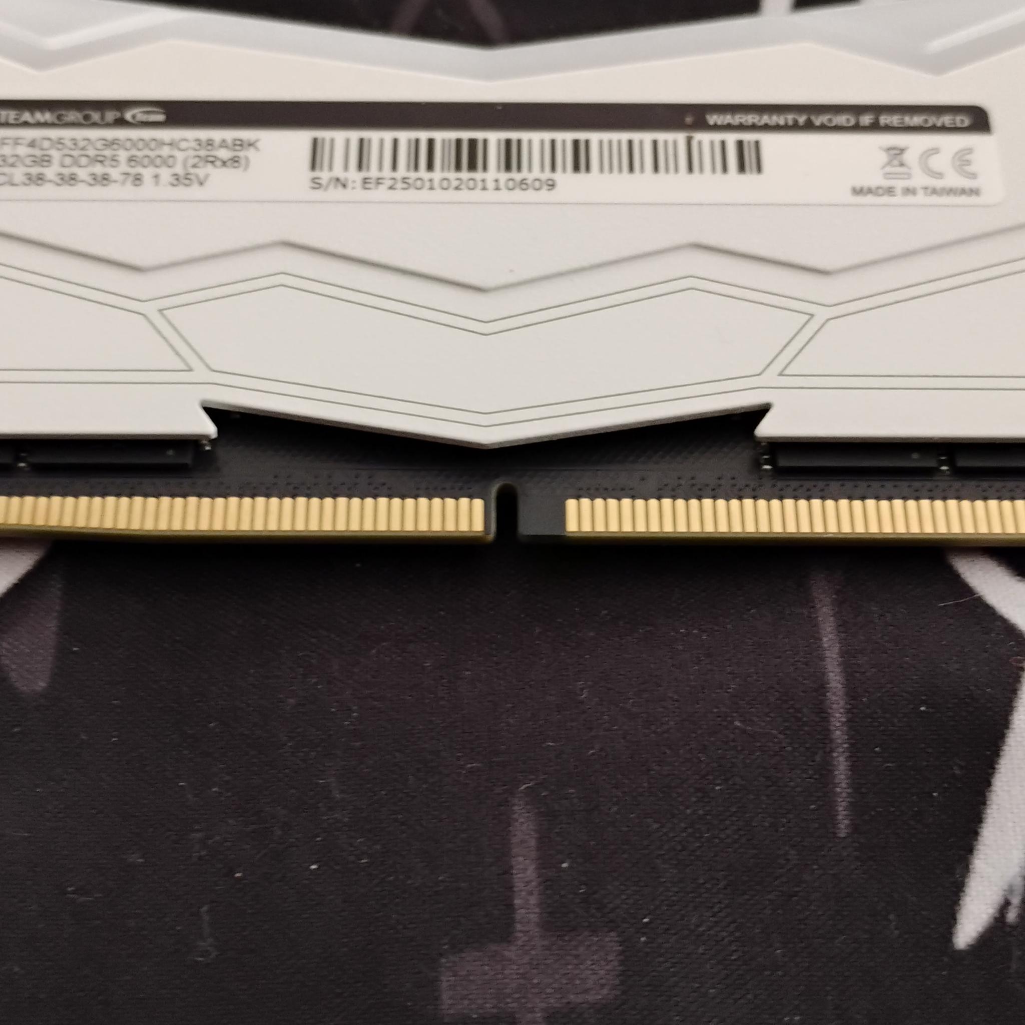 Team Group T-Force Delta RGB 64Gb DDR5 6000 (CL 38) Desktop Memory - White