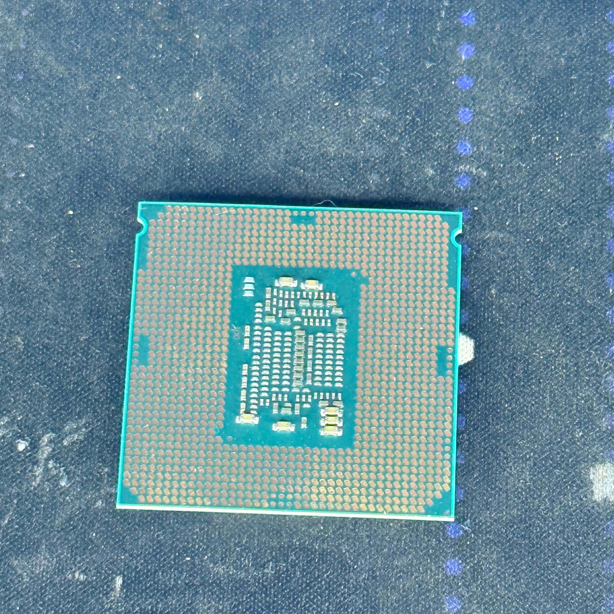 Used Good Core i3 8100