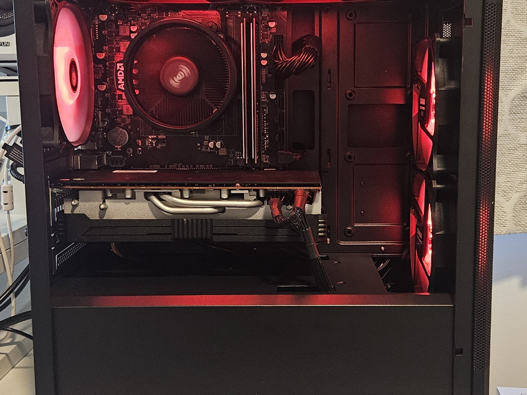ALL NEW "Black Beauty" Budget 1440p Gaming PC