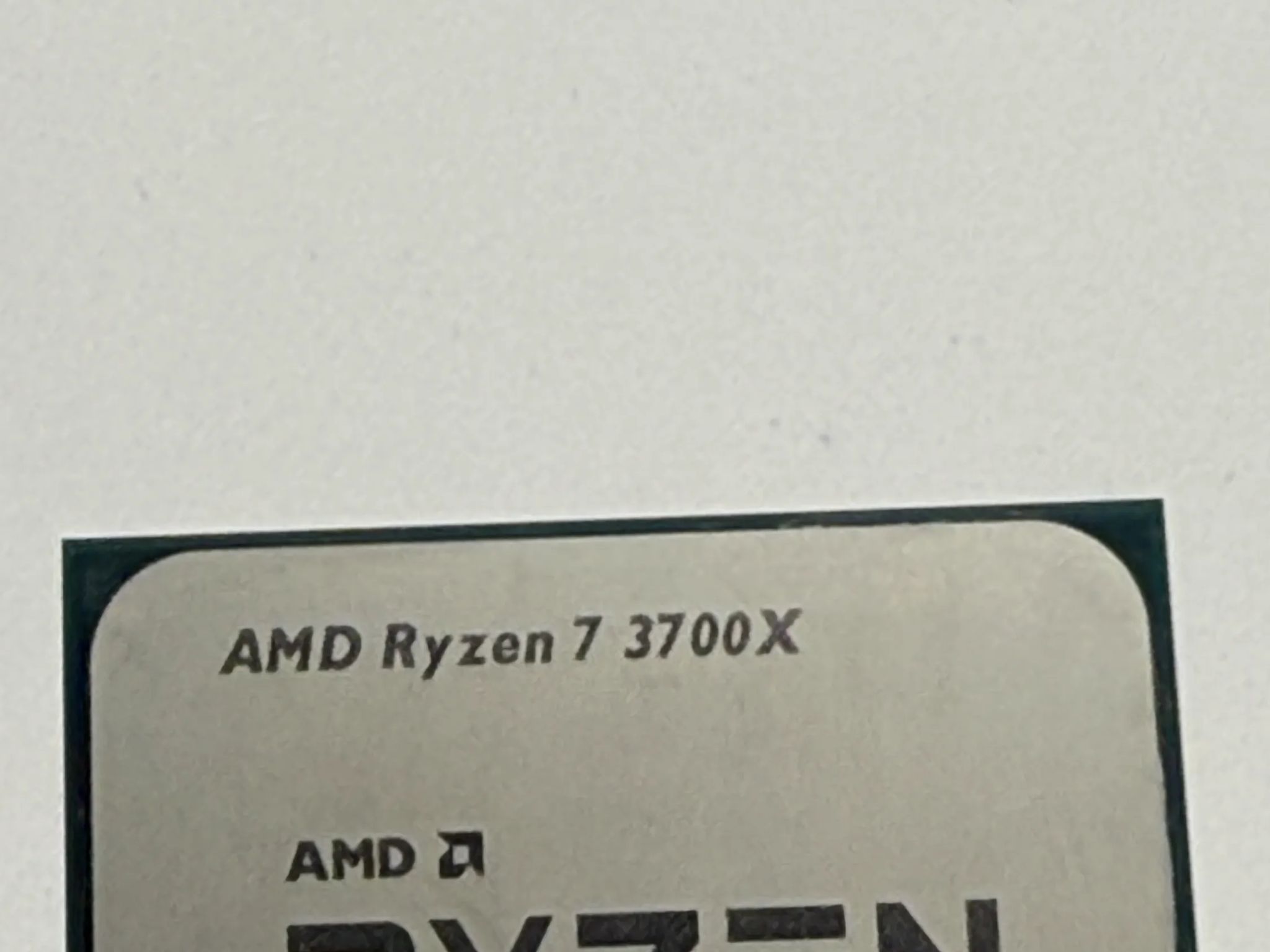 Ryzen 7 3700X 8-Core 16-Thread 4.4 GHz