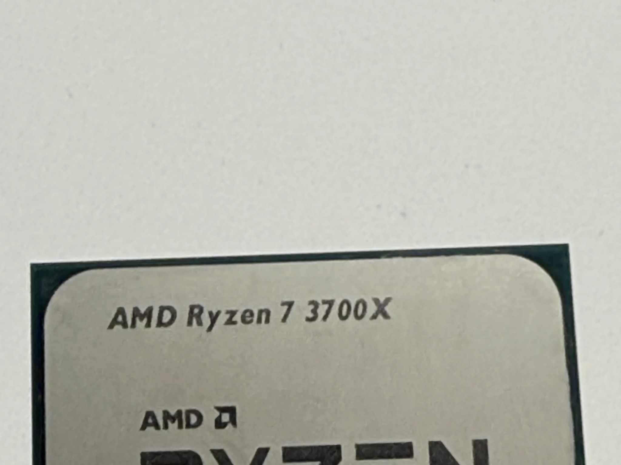Ryzen 7 3700X 8-Core 16-Thread 4.4 GHz