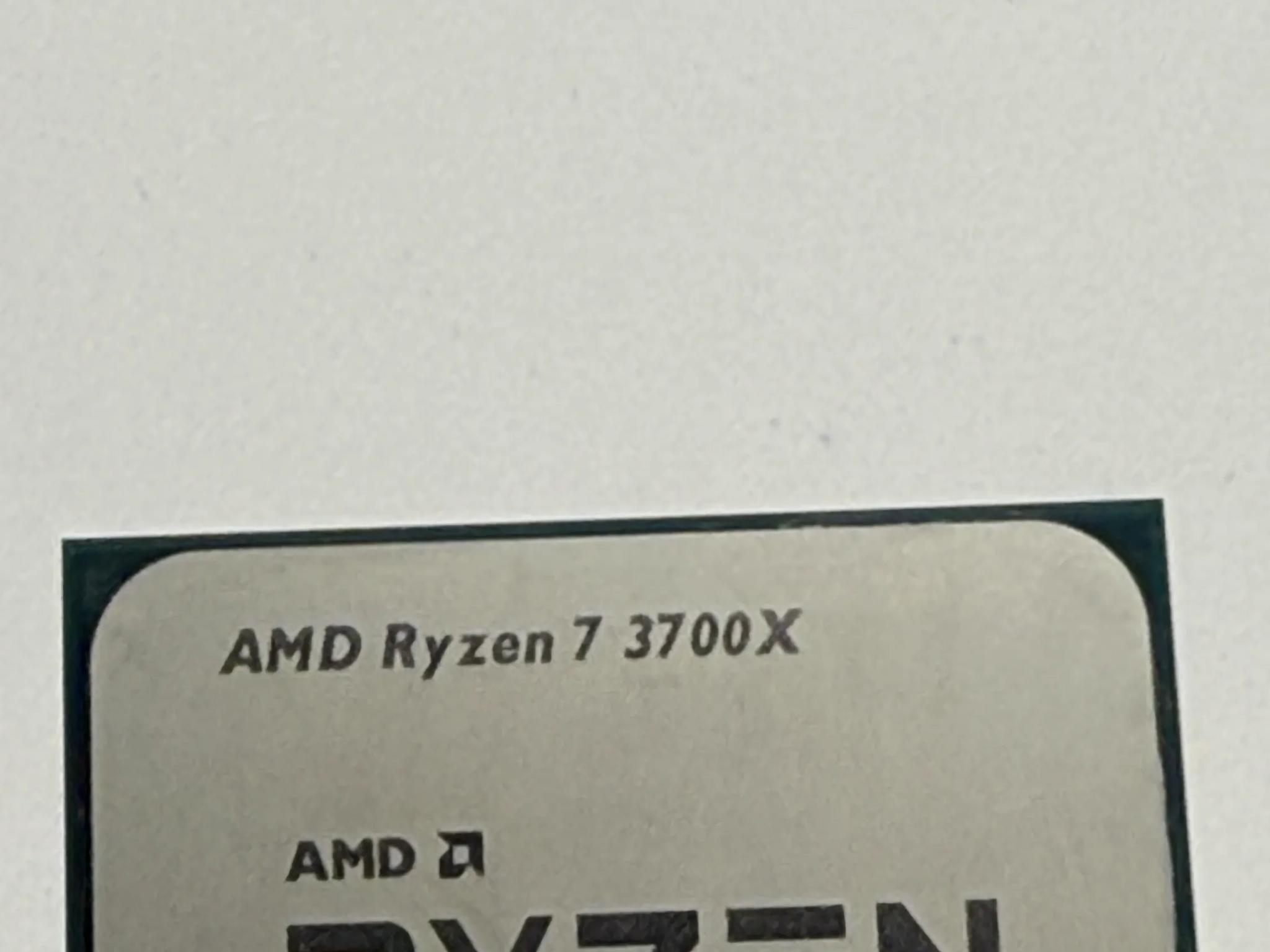 Ryzen 7 3700X 8-Core 16-Thread 4.4 GHz