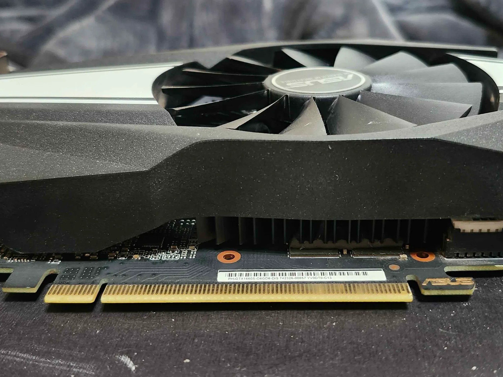 Asus Phoenix GTX 1660 SUPER