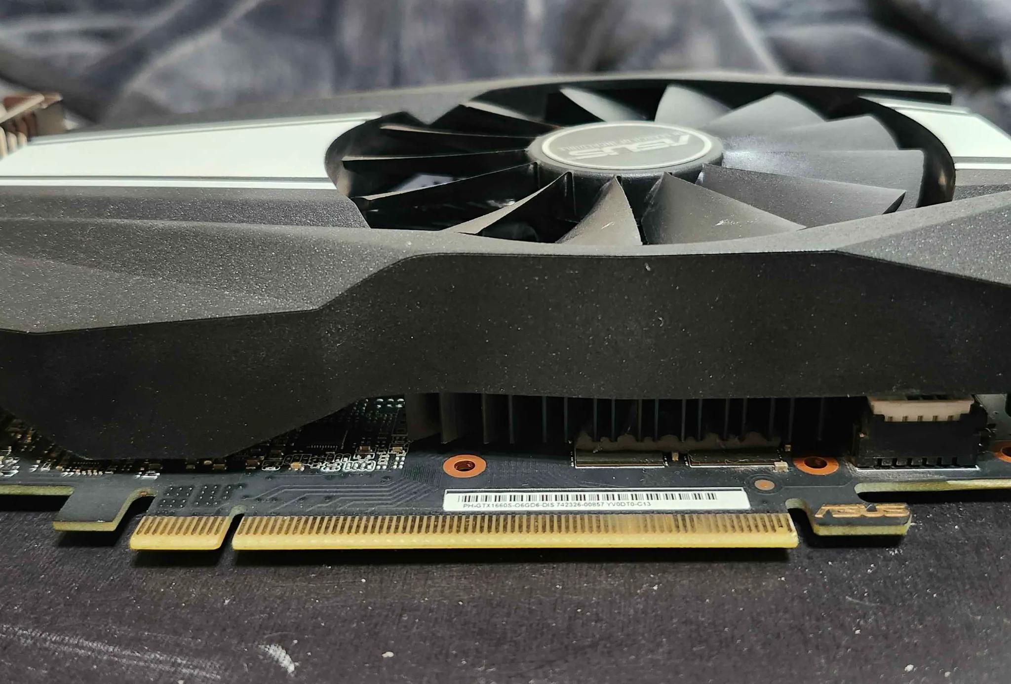 Asus Phoenix GTX 1660 SUPER
