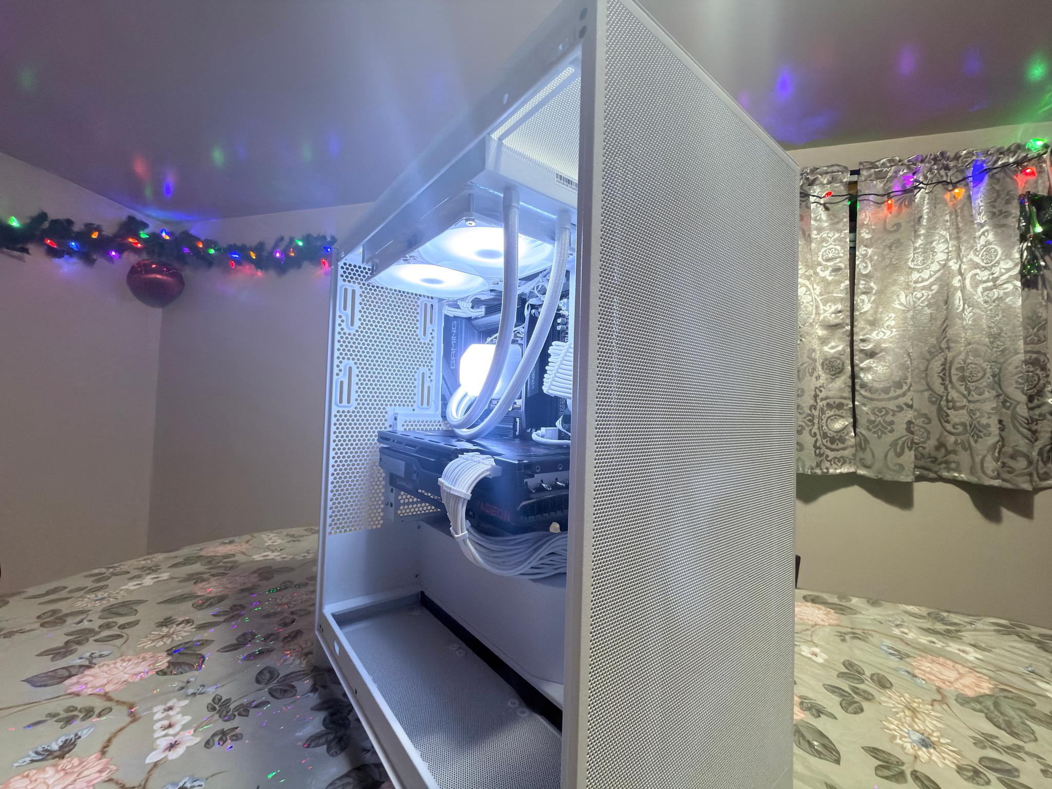 ❄️ WINTER PC ❄️ 7900 XTX  | Ryzen 9 7900x  | 1250W | 16gb DDR5 | 1tb SSD | WiFi | 4K Gaming PC