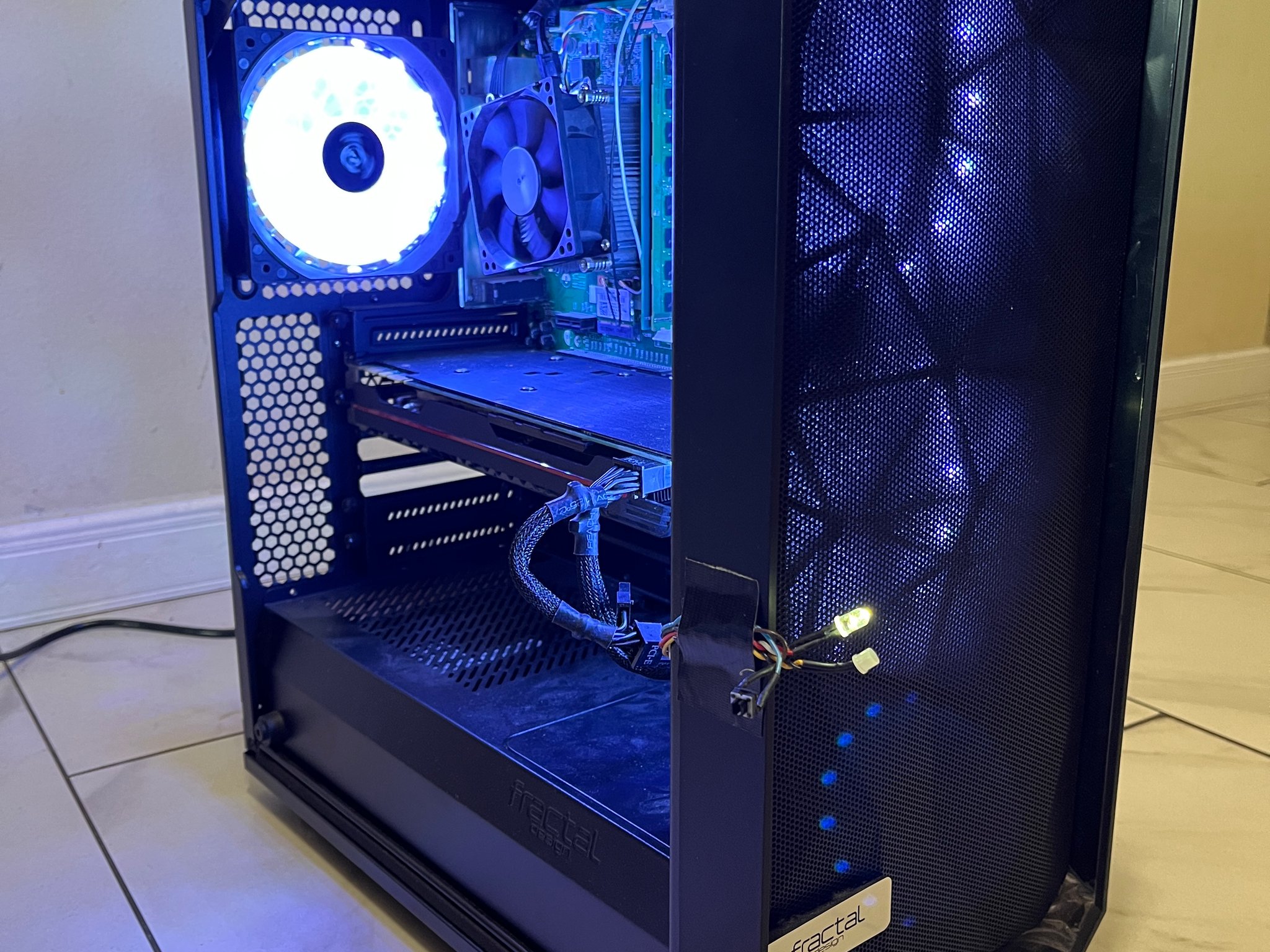 🔥🖥️GTX 1080, Intel i5-4440,500 GB SSD,12 GB RAM, High Performance RGB Gaming PC w/ Remote & Wi-Fi 🖥️