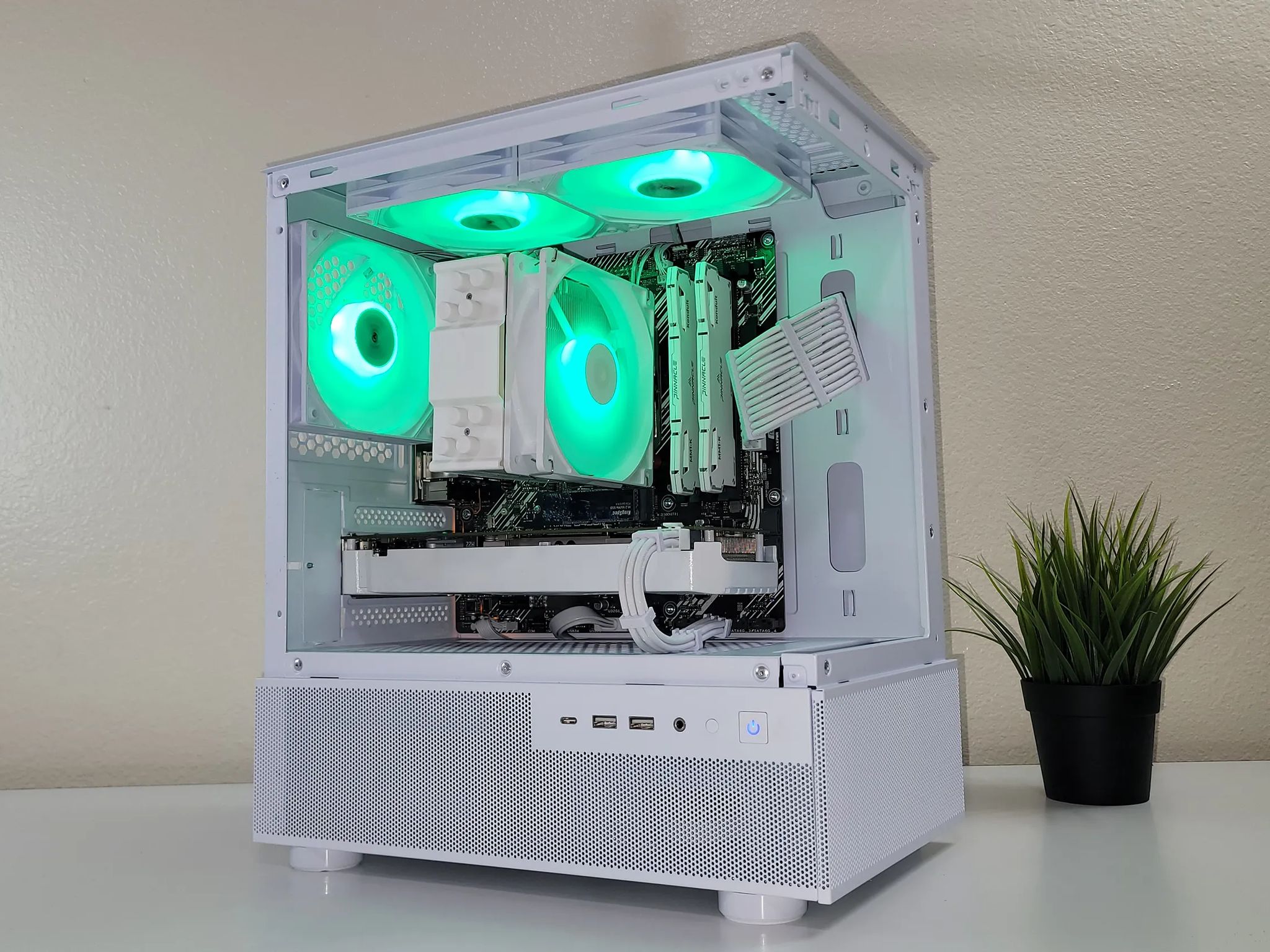Ryzen 5 3600 | GeForce GTX 1060 3GB | 16GB DDR4 | 512GB SSD